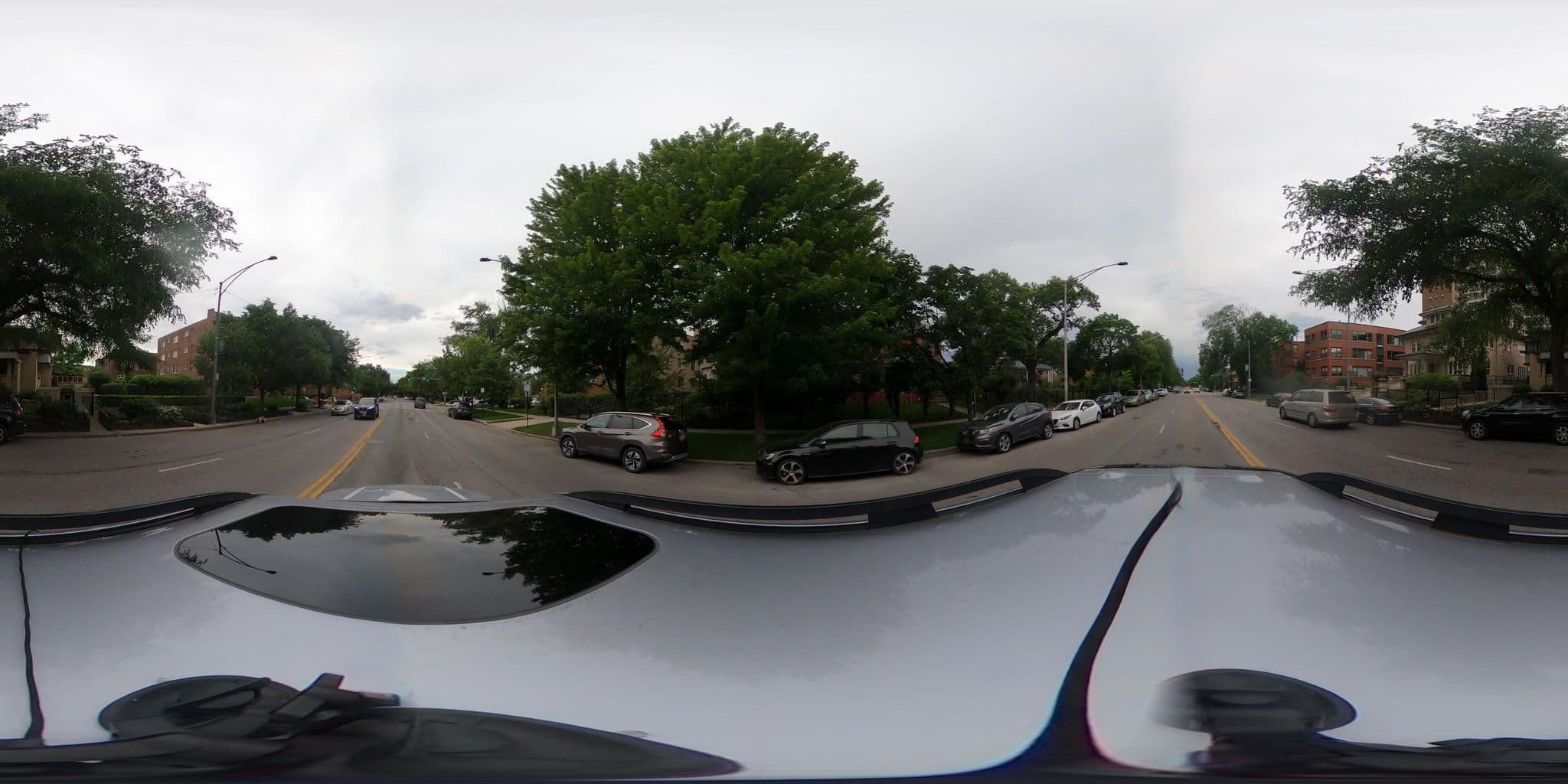 Street view near Frank Lloyd Wright's Emil Bach House, Rogers Park — © mapillary01730 (CC BY-SA · Mapillary)