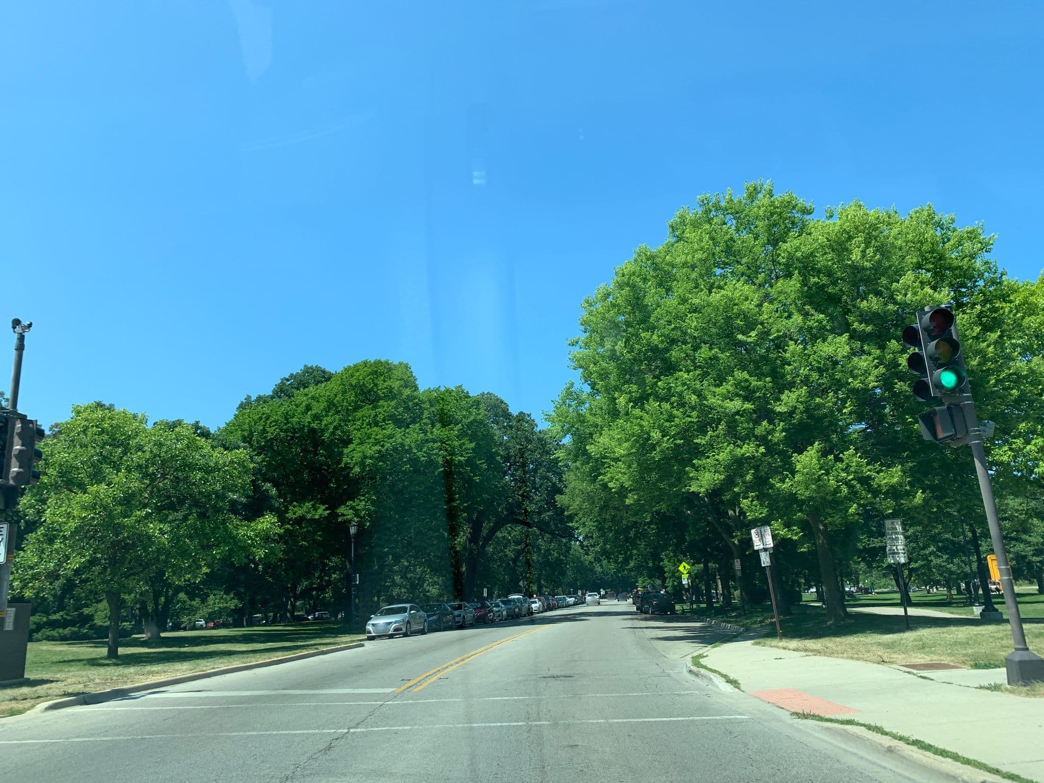 Street view near Evergreen B&B, Evanston — © cookry (CC BY-SA · Mapillary)
