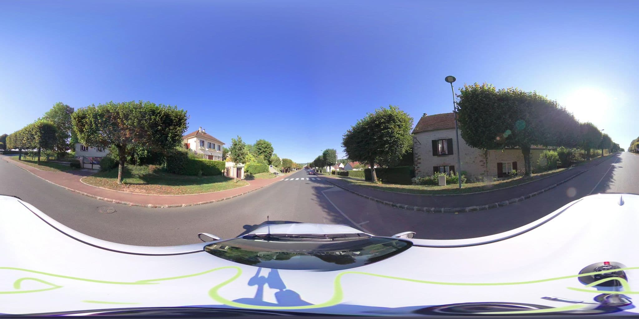 Street view near Le Gîte du Four à Chaux, Provins — © atchisson (CC BY-SA · Mapillary)