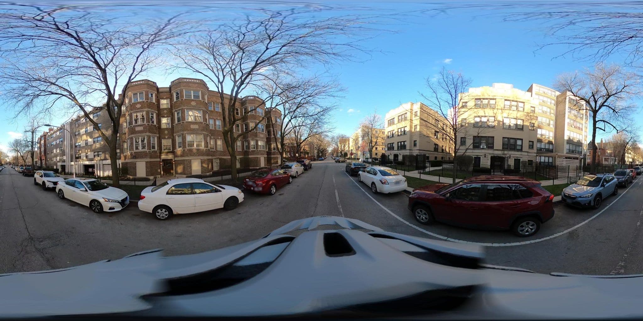 Street view near Queen's, Edgewater — © epicspongee (CC BY-SA · Mapillary)