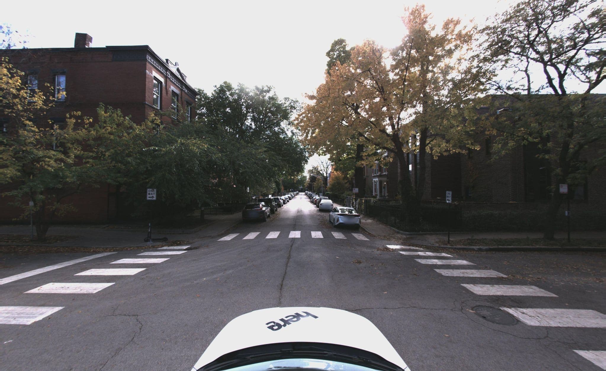 Street view near 2059 Clifton, Lincoln Park — © anegorov (CC BY-SA · Mapillary)