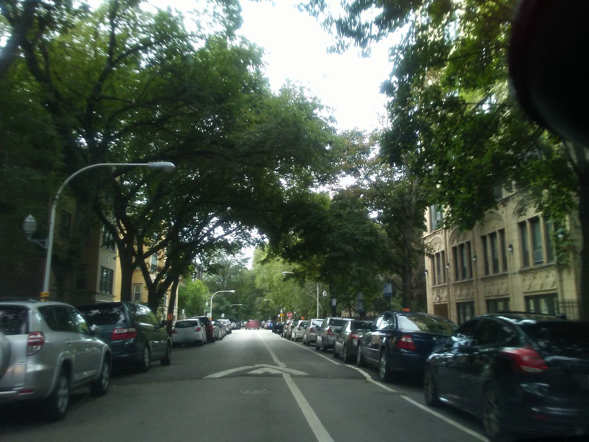 Street view near A Hotel, Edgewater — © mly_ord02 (CC BY-SA · Mapillary)