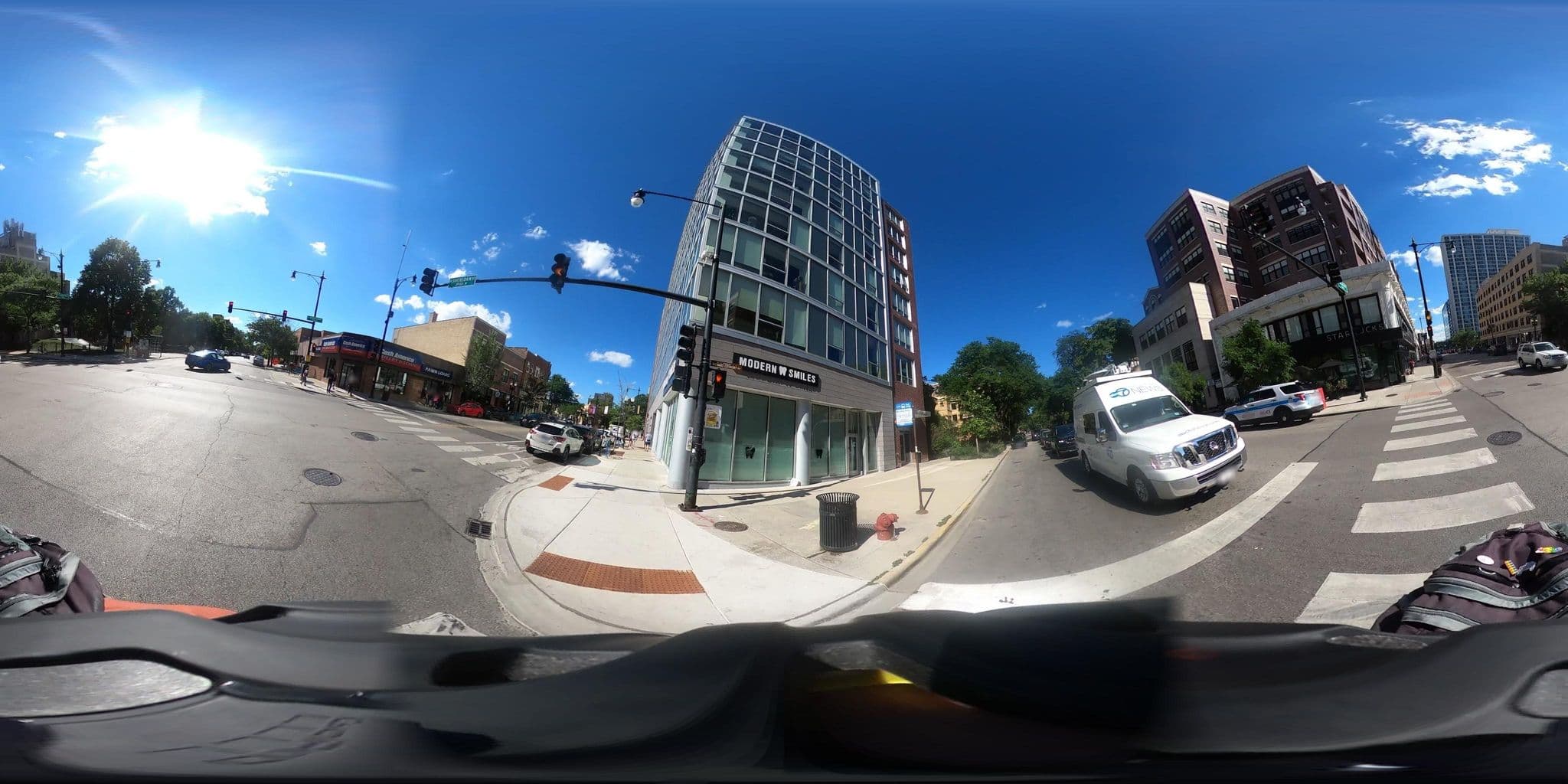 Street view near Hotel Chateau, Uptown — © epicspongee (CC BY-SA · Mapillary)