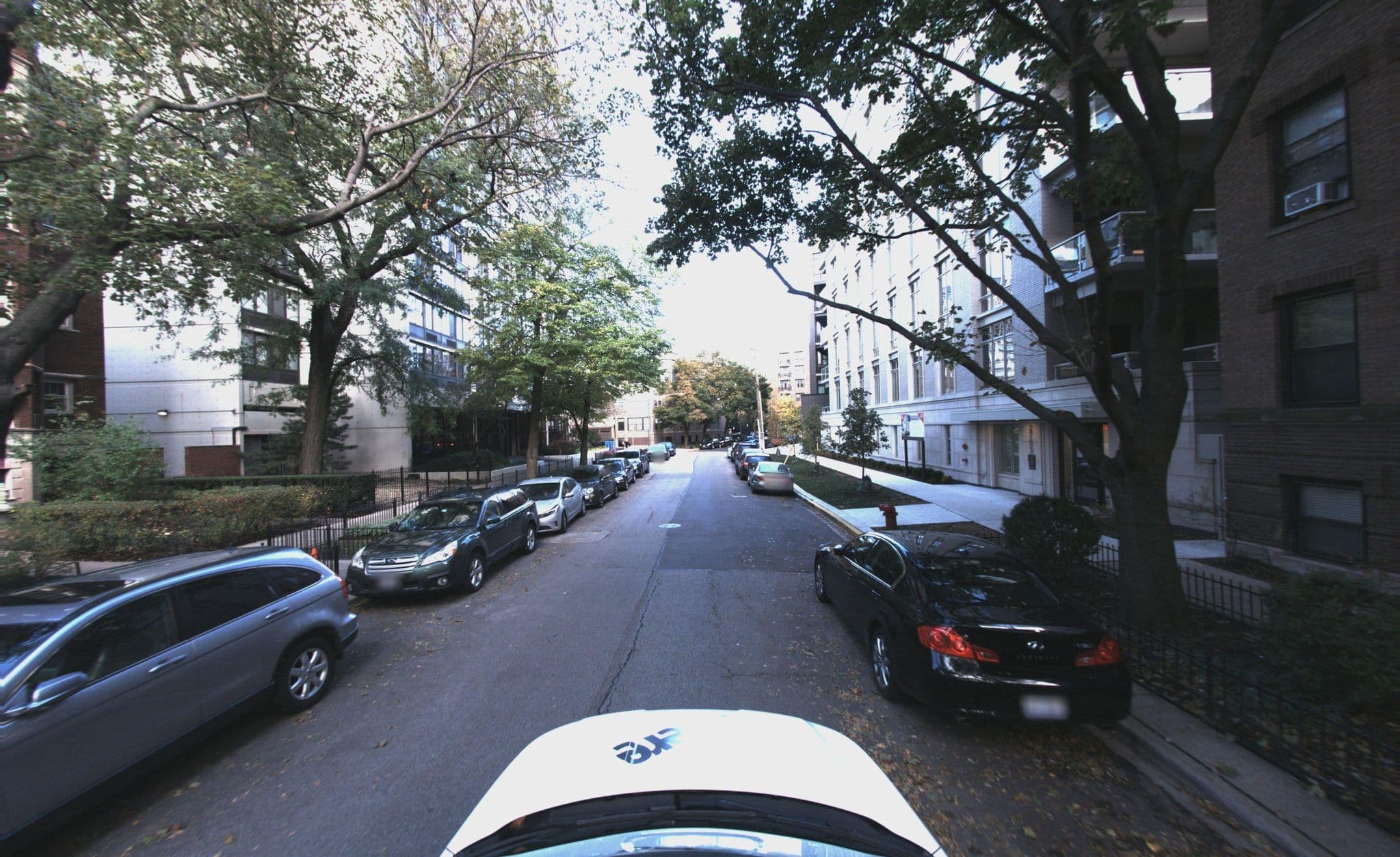 Street view near Hyatt Hotel Corporation Three, Lincoln Park — © anegorov (CC BY-SA · Mapillary)