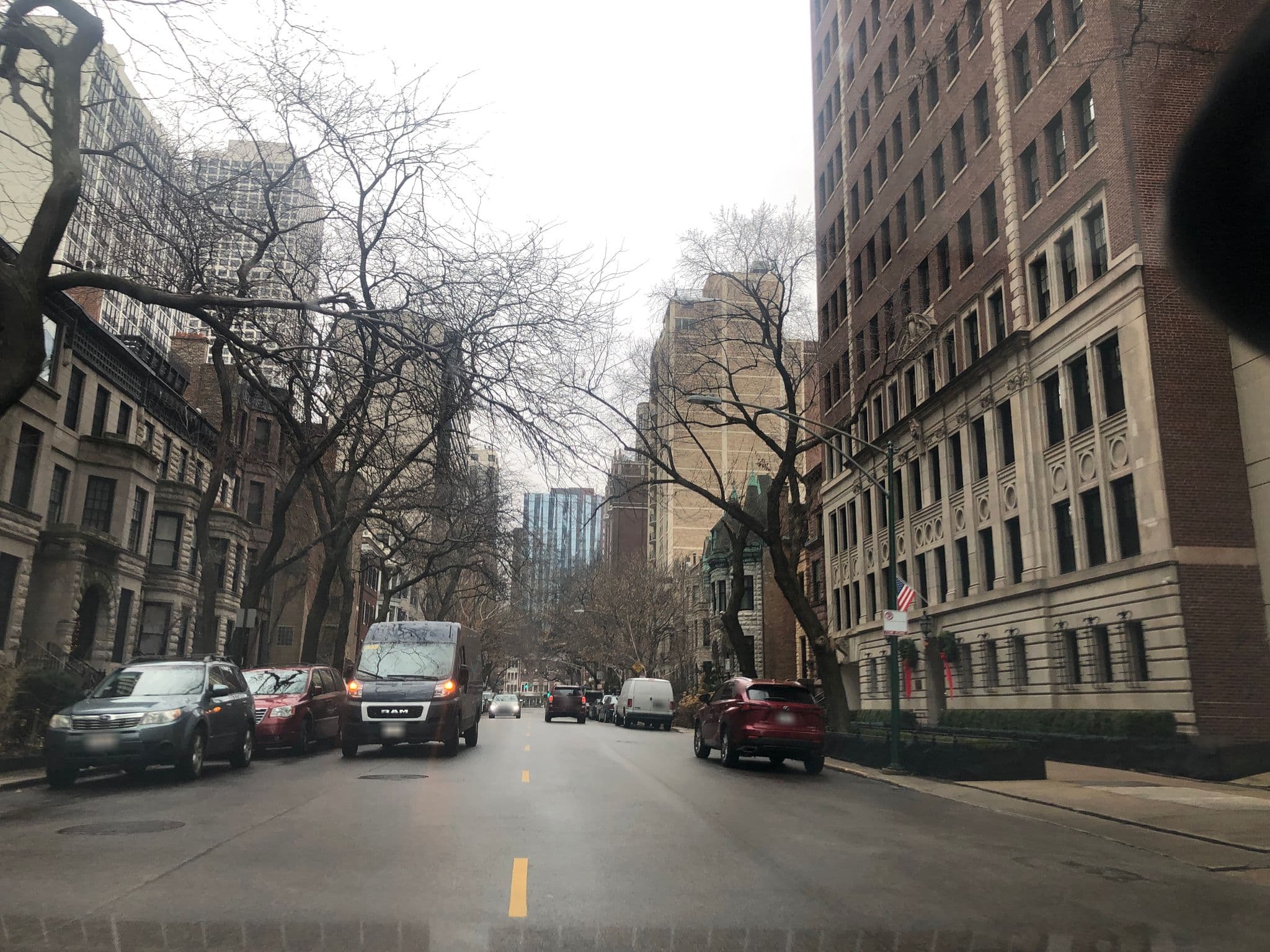 Street view near Flemish House of Chicago, Near North Side — © glendachagas (CC BY-SA · Mapillary)