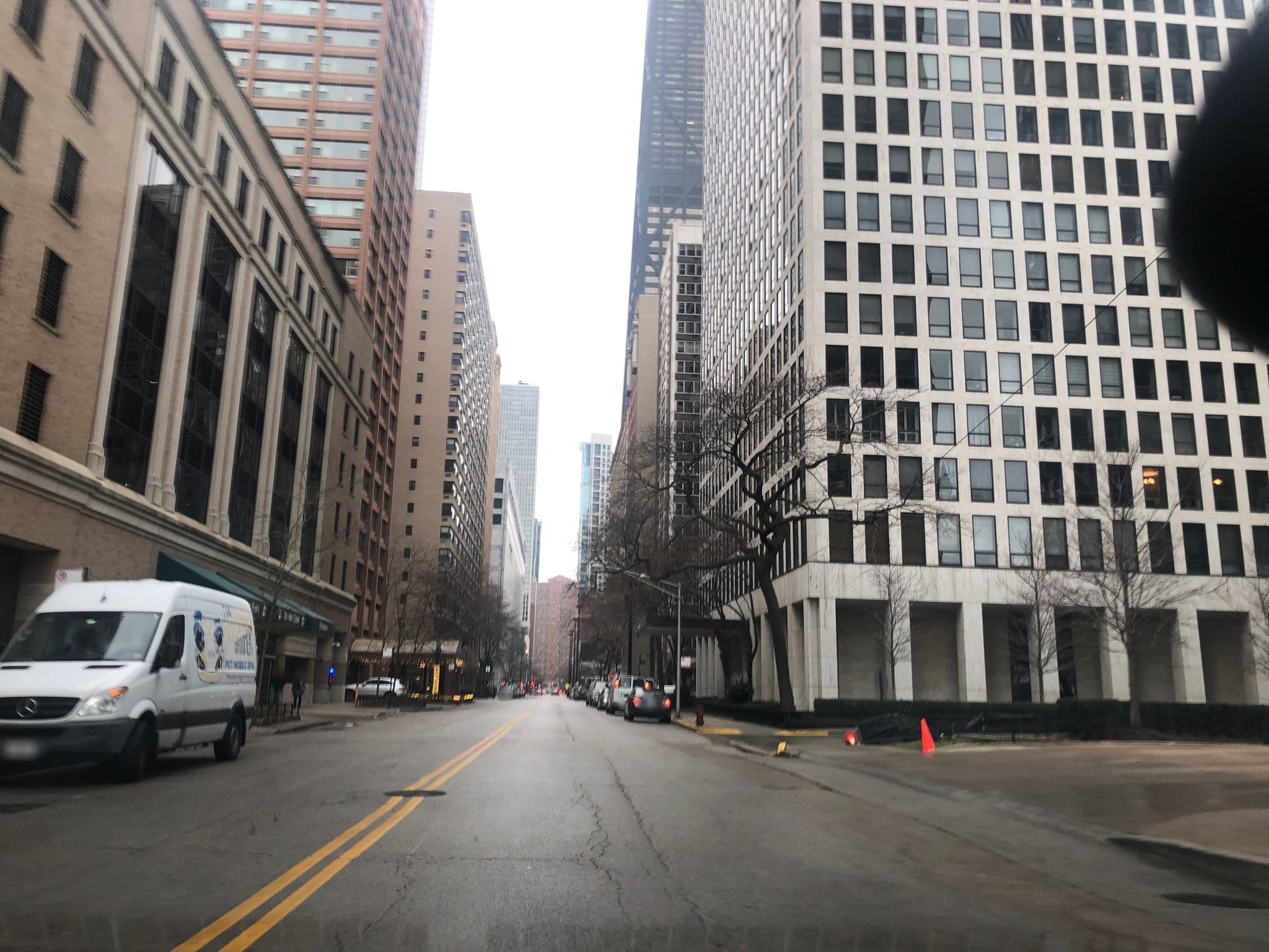 Street view near Noah's Ark, Near North Side — © glendachagas (CC BY-SA · Mapillary)