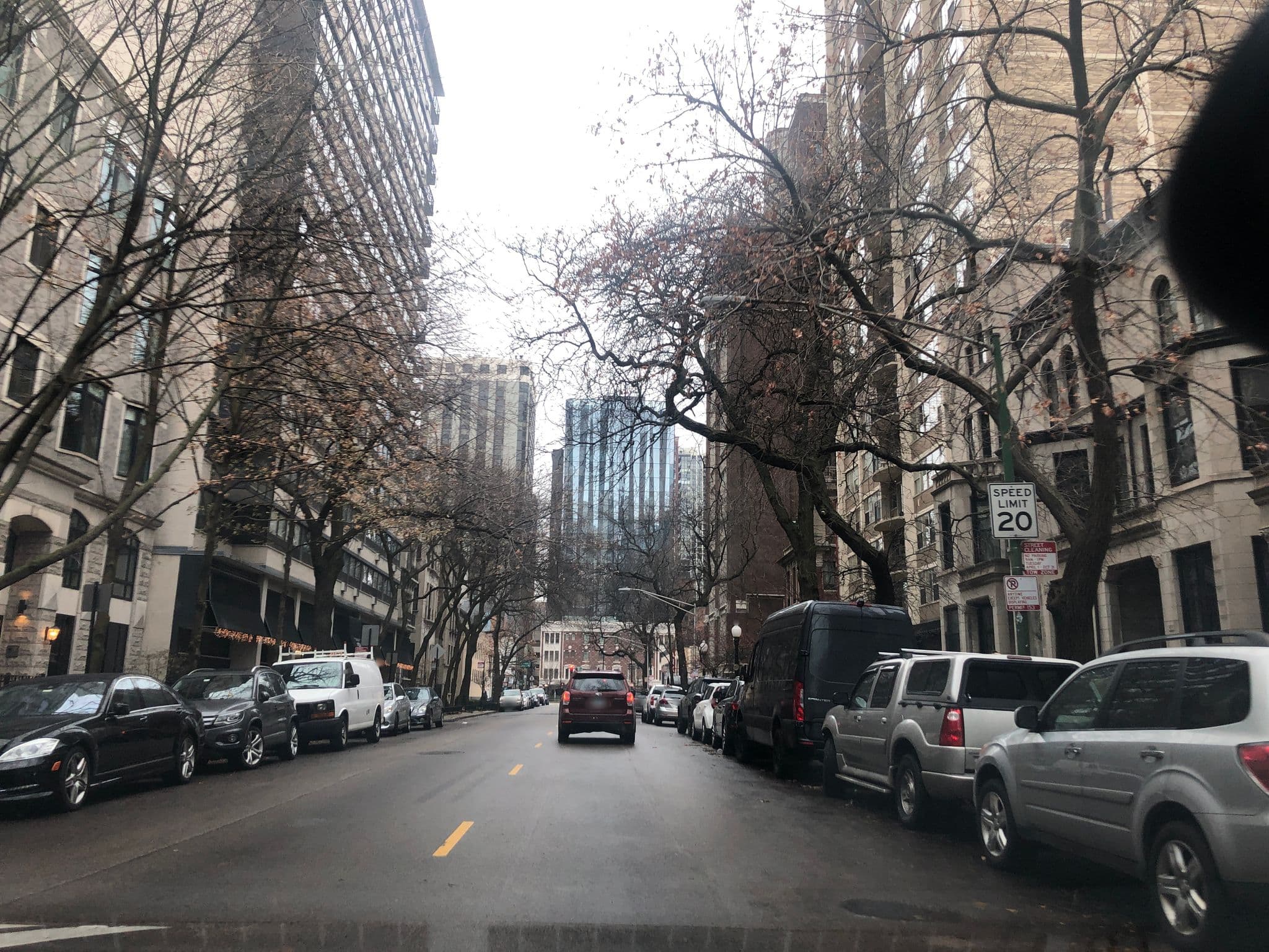 Street view near First Class chicago, Near North Side — © glendachagas (CC BY-SA · Mapillary)