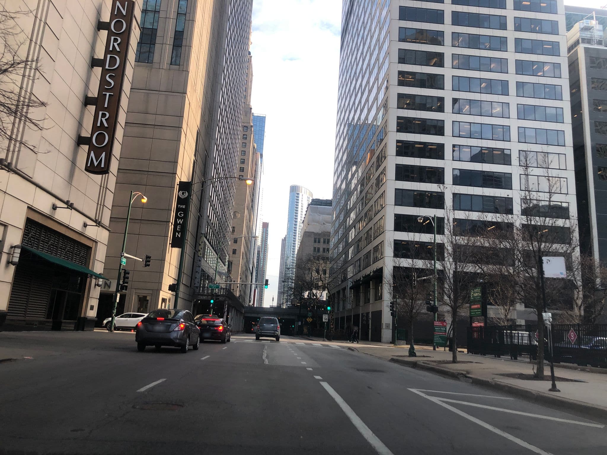 Street view near Board Room - Conrad Chicago, Chicago Loop — © glendachagas (CC BY-SA · Mapillary)