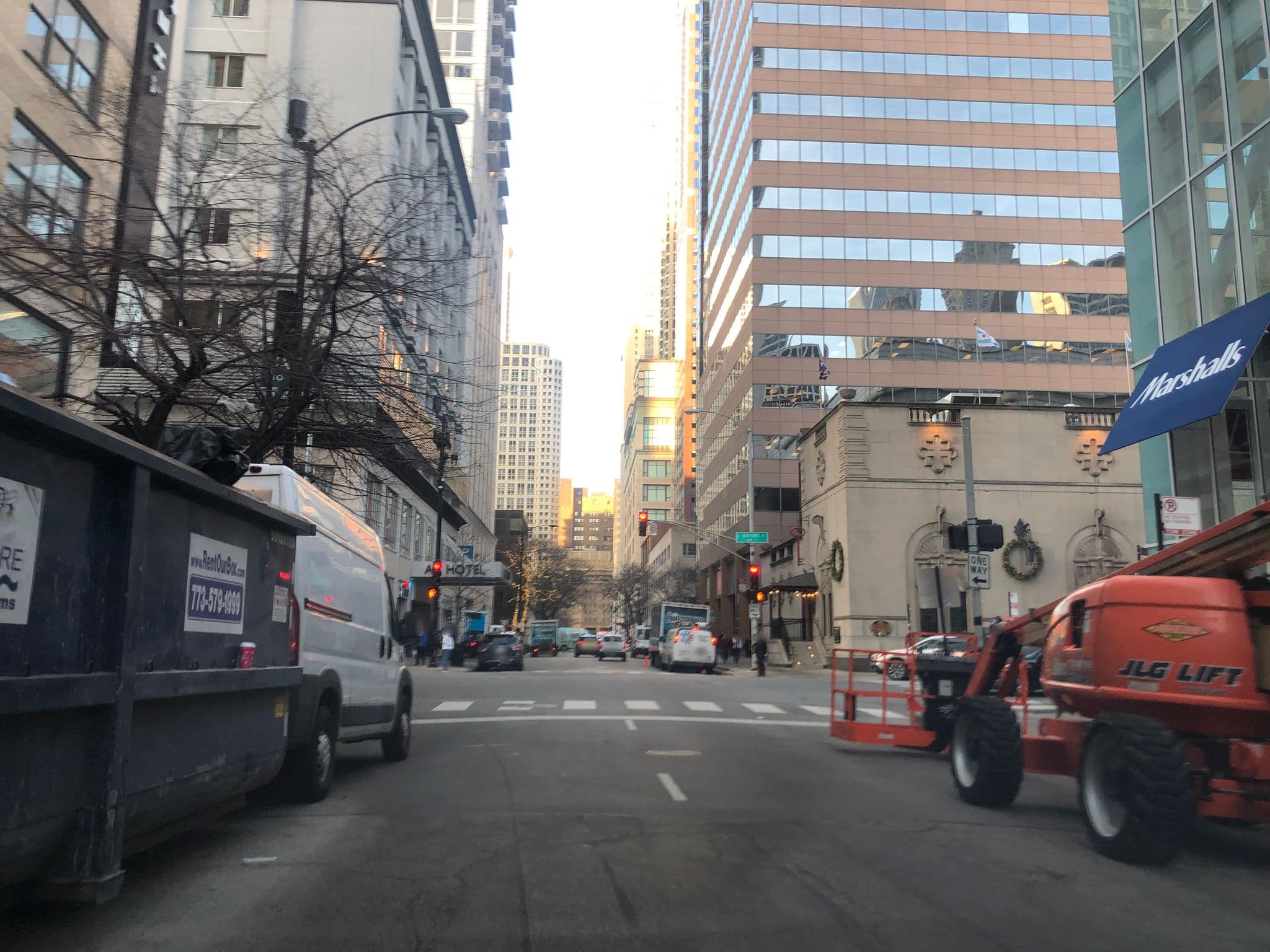 Street view near The James Chicago-Magnificent Mile, Near North Side — © glendachagas (CC BY-SA · Mapillary)