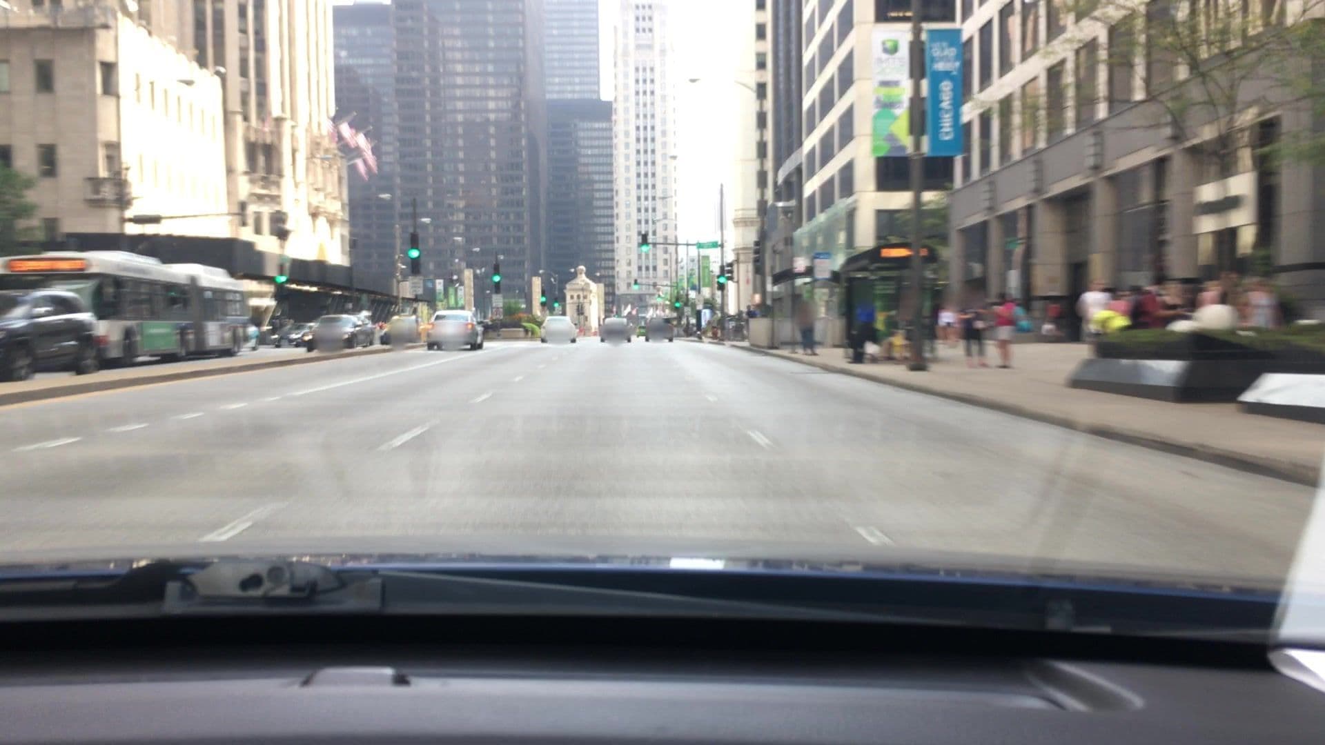 Street view near Pool @ Hotel Intercontinental, Chicago Loop — © lvl5 (CC BY-SA · Mapillary)