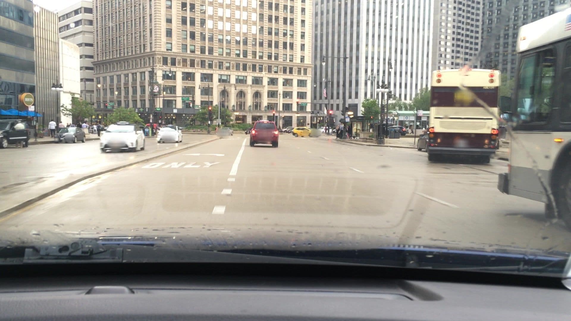 Street view near River Hotel Chicago, Chicago Loop — © lvl5 (CC BY-SA · Mapillary)
