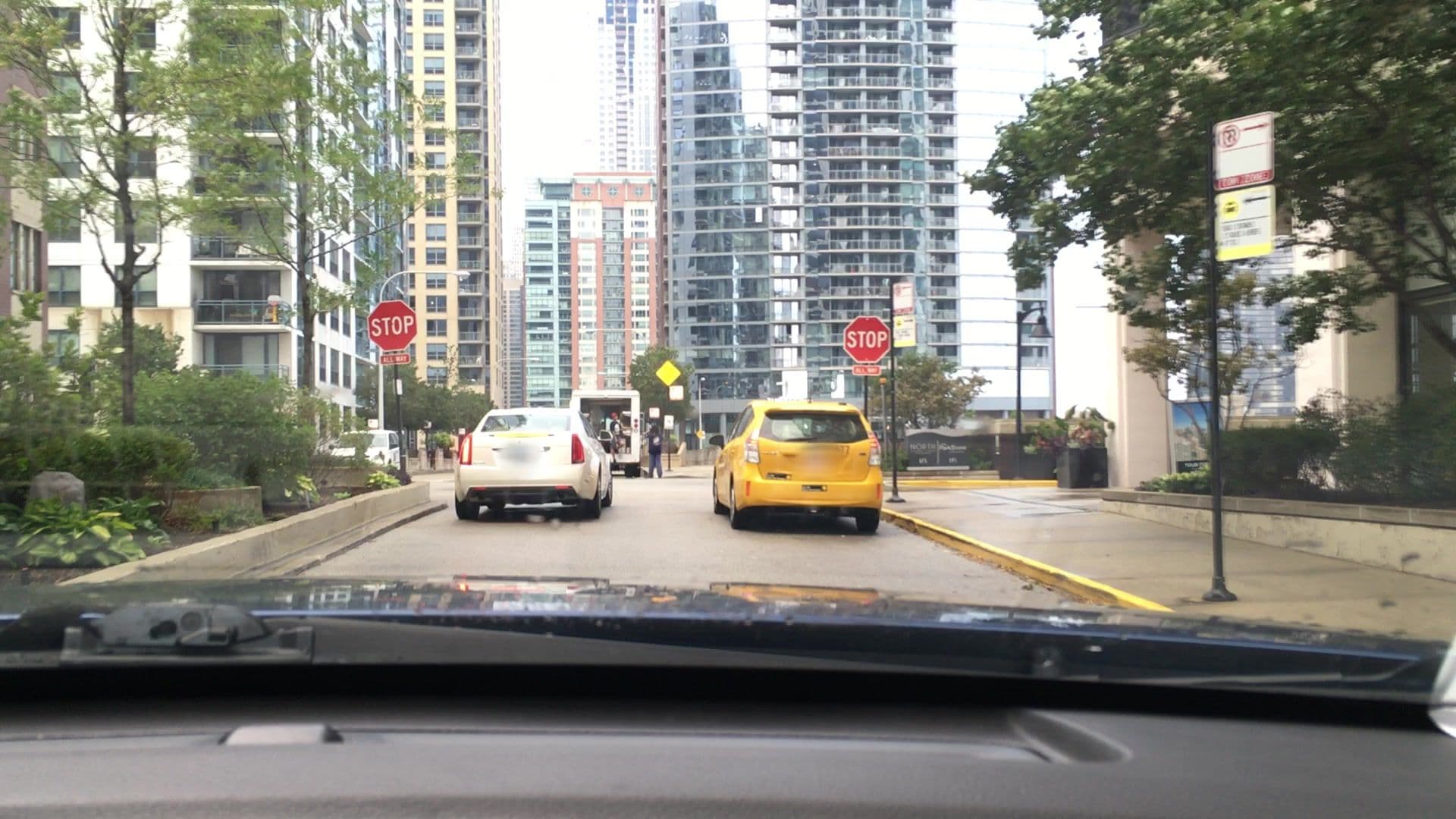 Street view near Manilow Suites INC, Chicago Loop — © lvl5 (CC BY-SA · Mapillary)