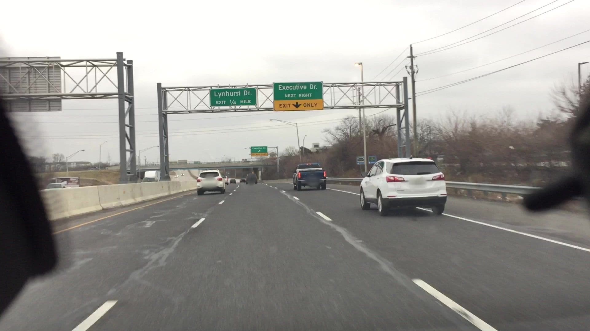 Street view near Pool at Wyndham Hotel, Speedway — © lvl5 (CC BY-SA · Mapillary)