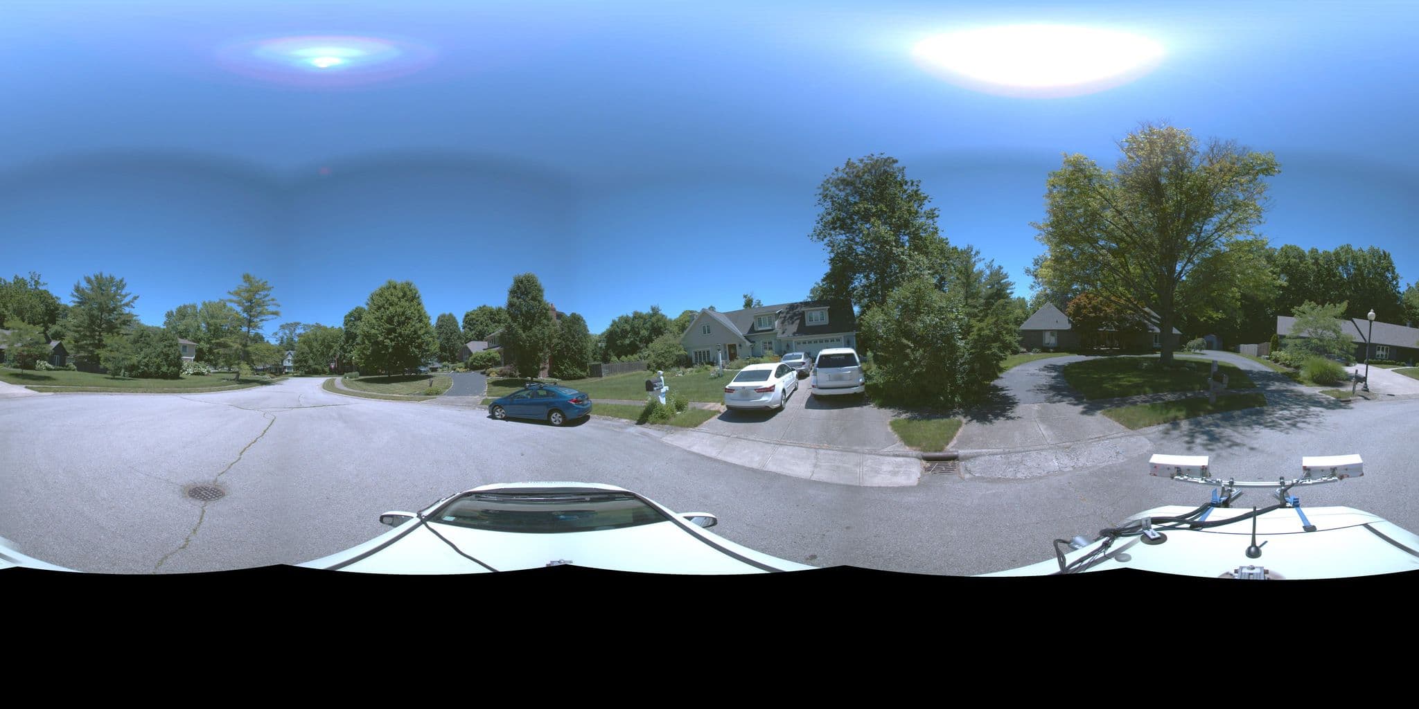 Street view near O'Malley's Beach Club, Carmel — © opsstreetscan (CC BY-SA · Mapillary)