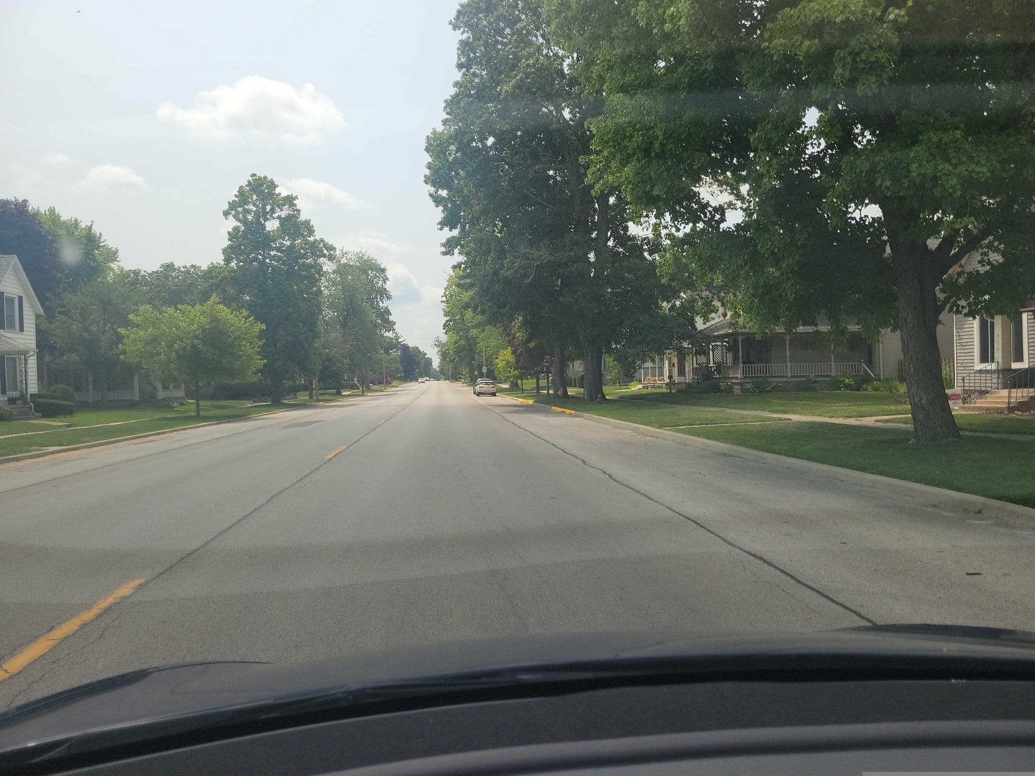 Street view near M&M Keever B&B, Monon — © Montrose_Lyle (CC BY-SA · Mapillary)