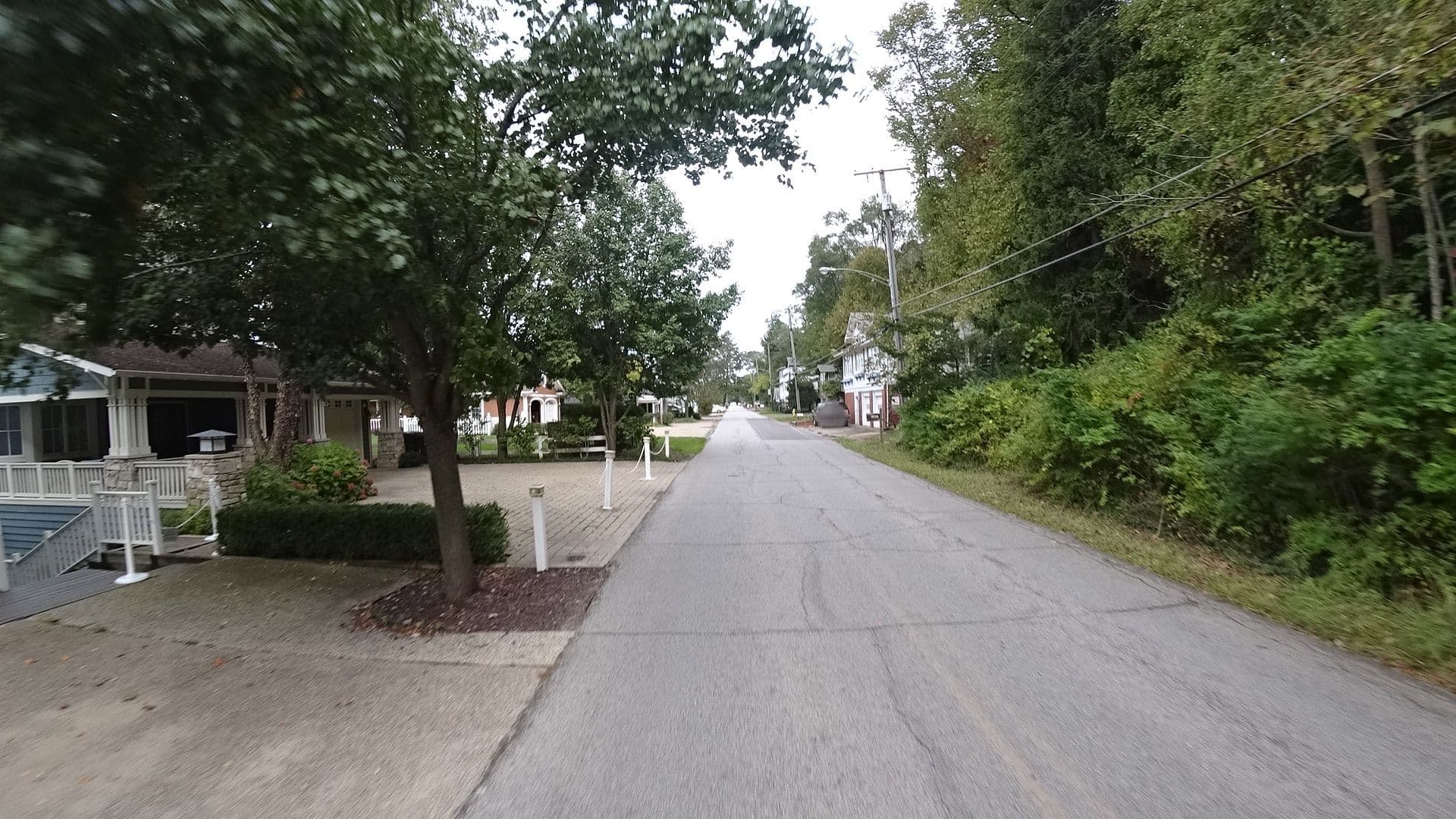 Street view near Lakehouse Livin', Michigan City — © mbobcek (CC BY-SA · Mapillary)