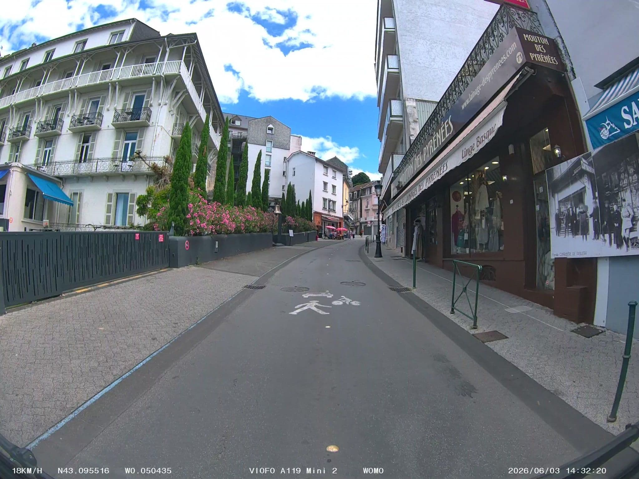 Street view near Hôtel Mariale, Lourdes