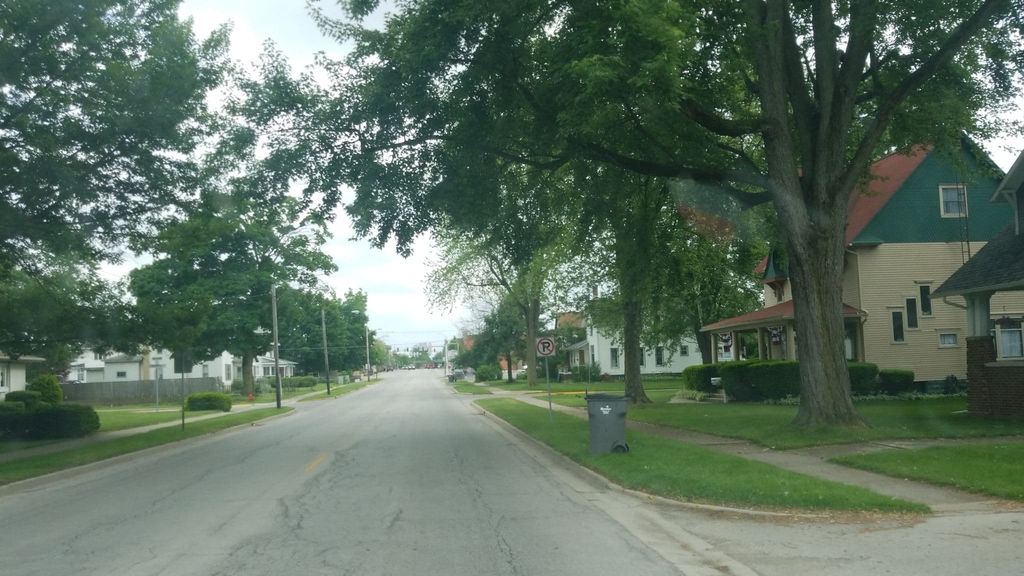 Street view near Homespun Country Inn, Nappanee — © jbthemilker (CC BY-SA · Mapillary)