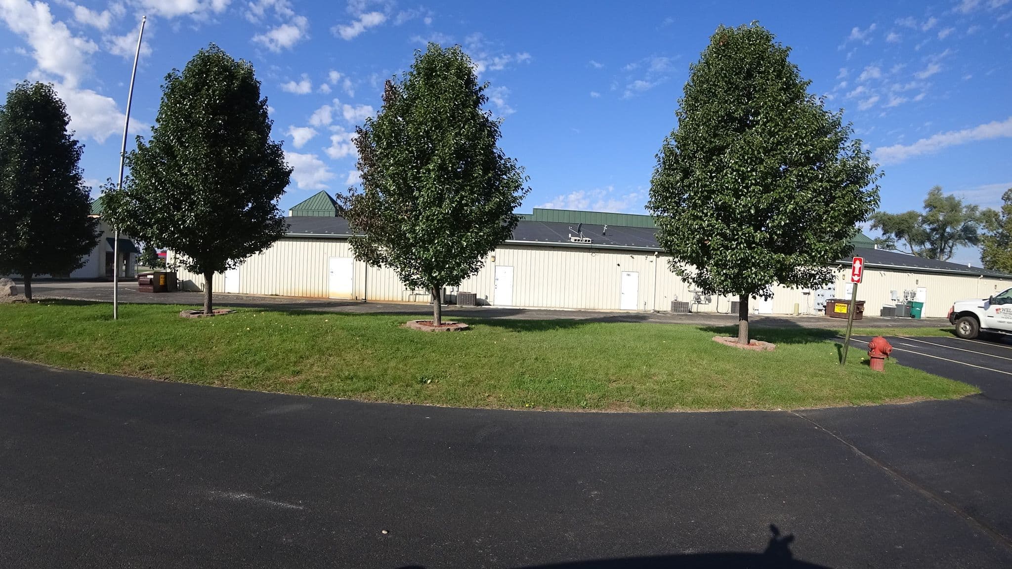 Street view near Wyndham Hotels & Resorts, Three Rivers — © bhousel (CC BY-SA · Mapillary)