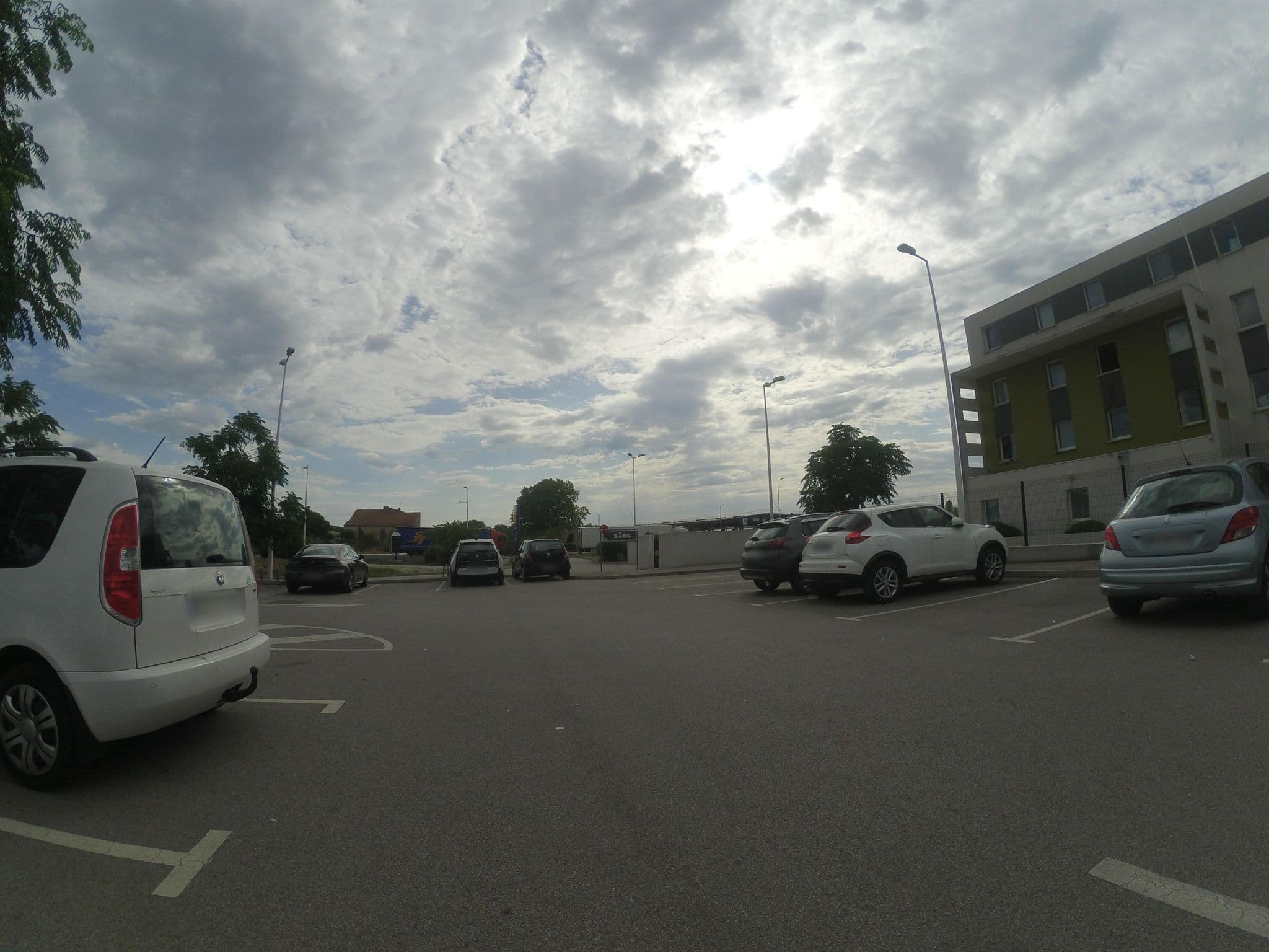 Street view near B&b Hôtel Perpignan Saint-Charles, Toulouges — © ray66 (CC BY-SA · Mapillary)