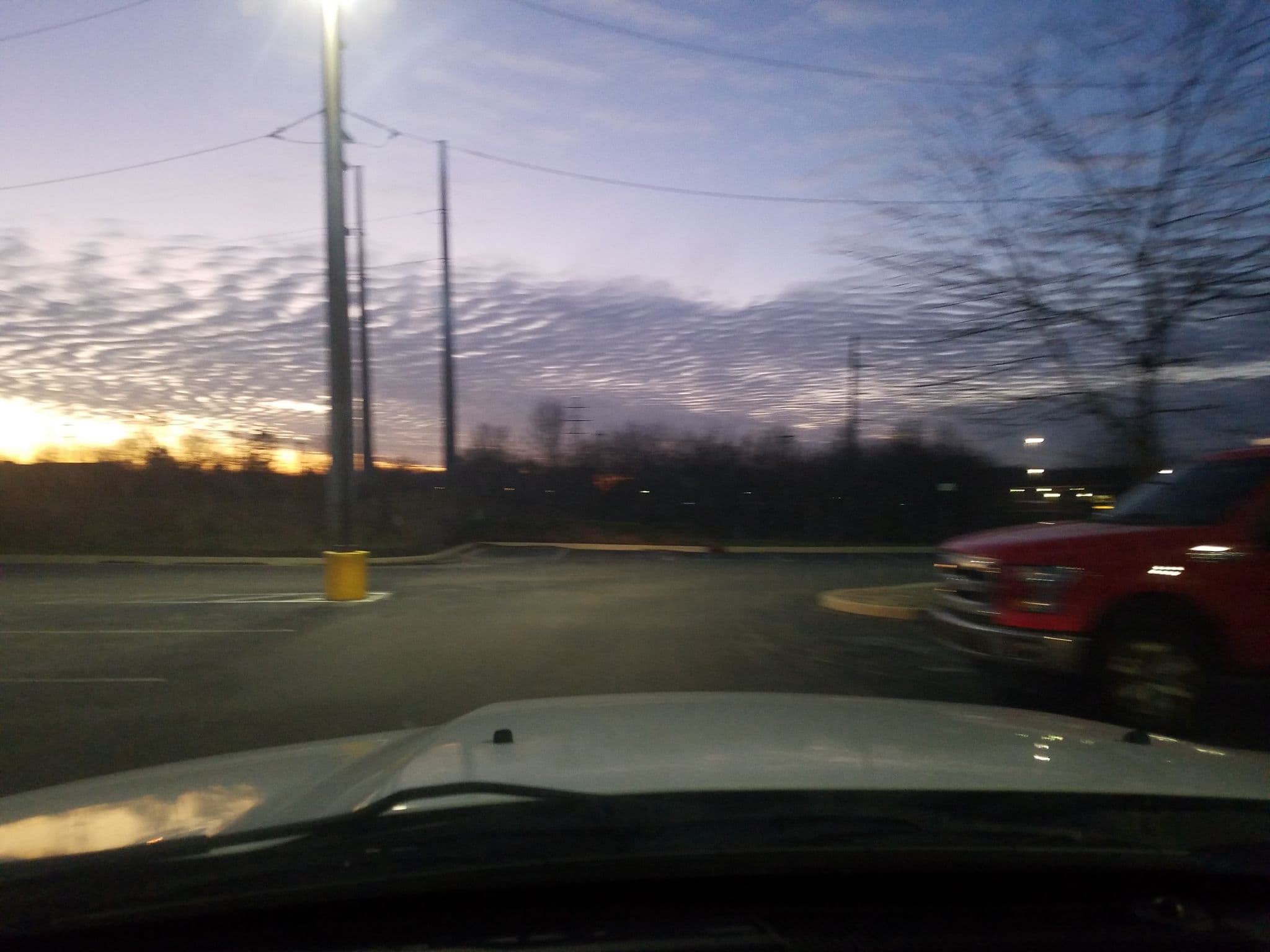 Street view near Staybridge Pool, Fort Wayne — © roadtechie (CC BY-SA · Mapillary)