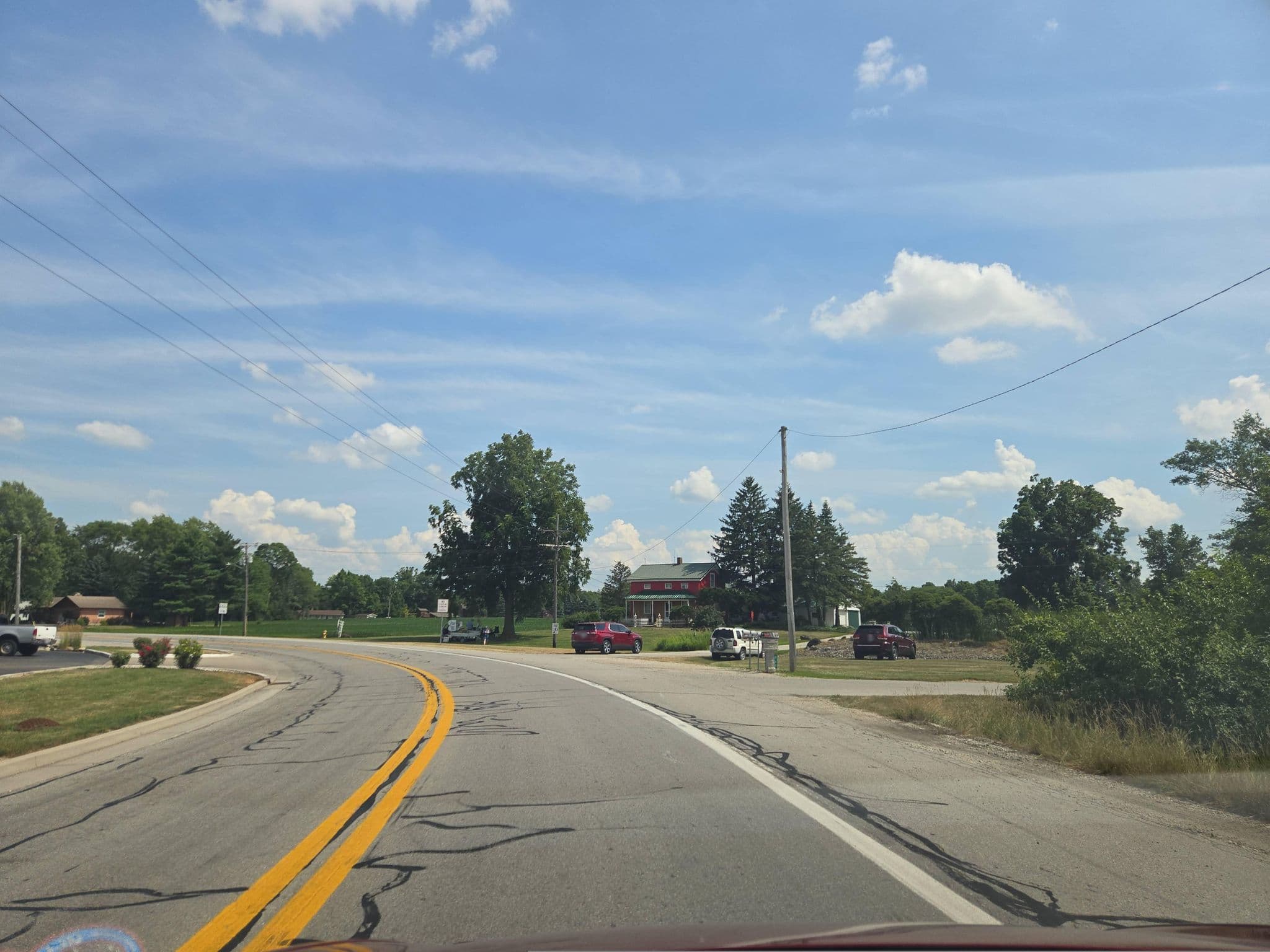 Street view near econolodge, Markle — © Montrose_Lyle (CC BY-SA · Mapillary)