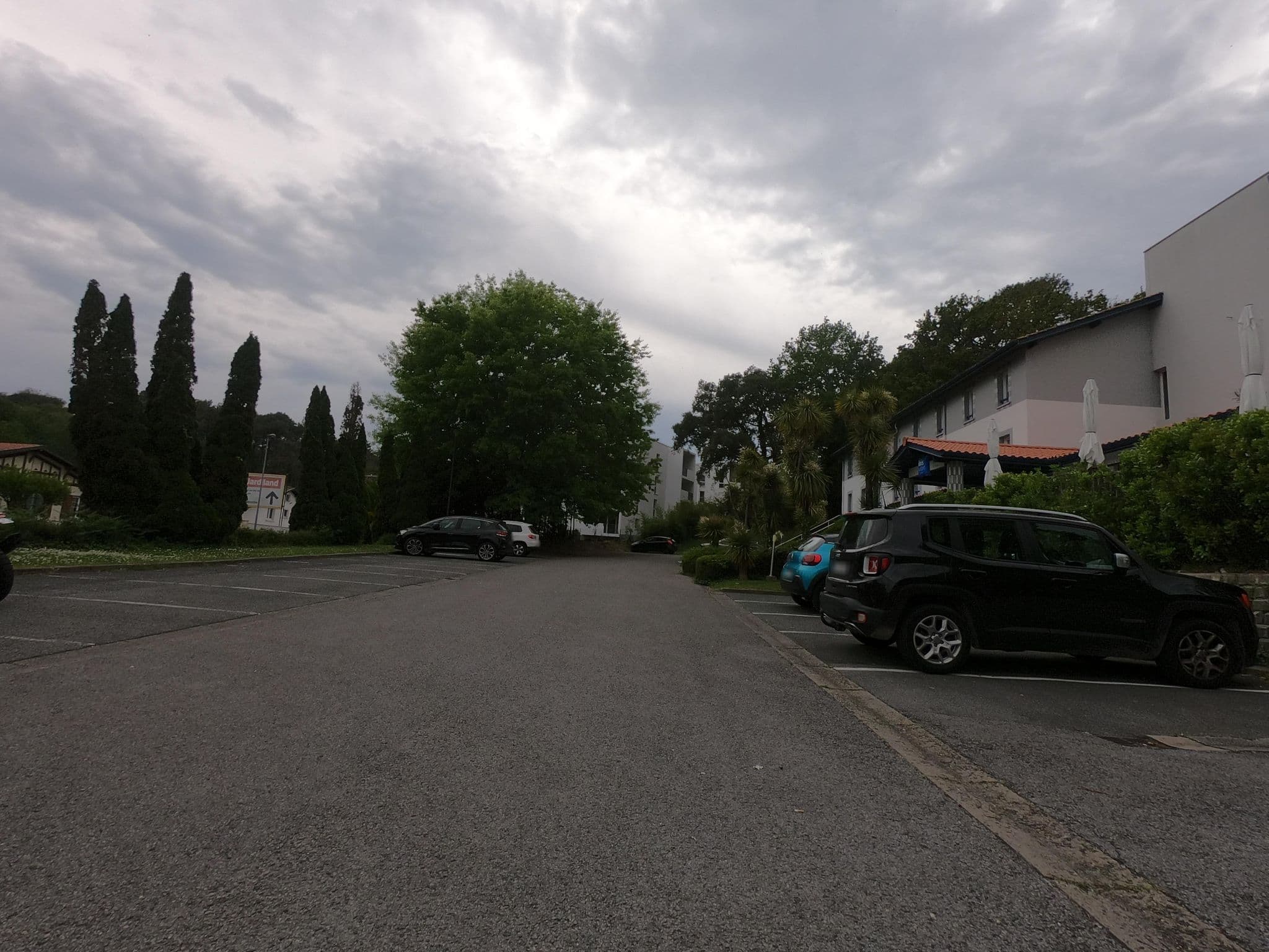 Street view near Ibis Budget 'Biarritz Anglet', Anglet — © txominh (CC BY-SA · Mapillary)