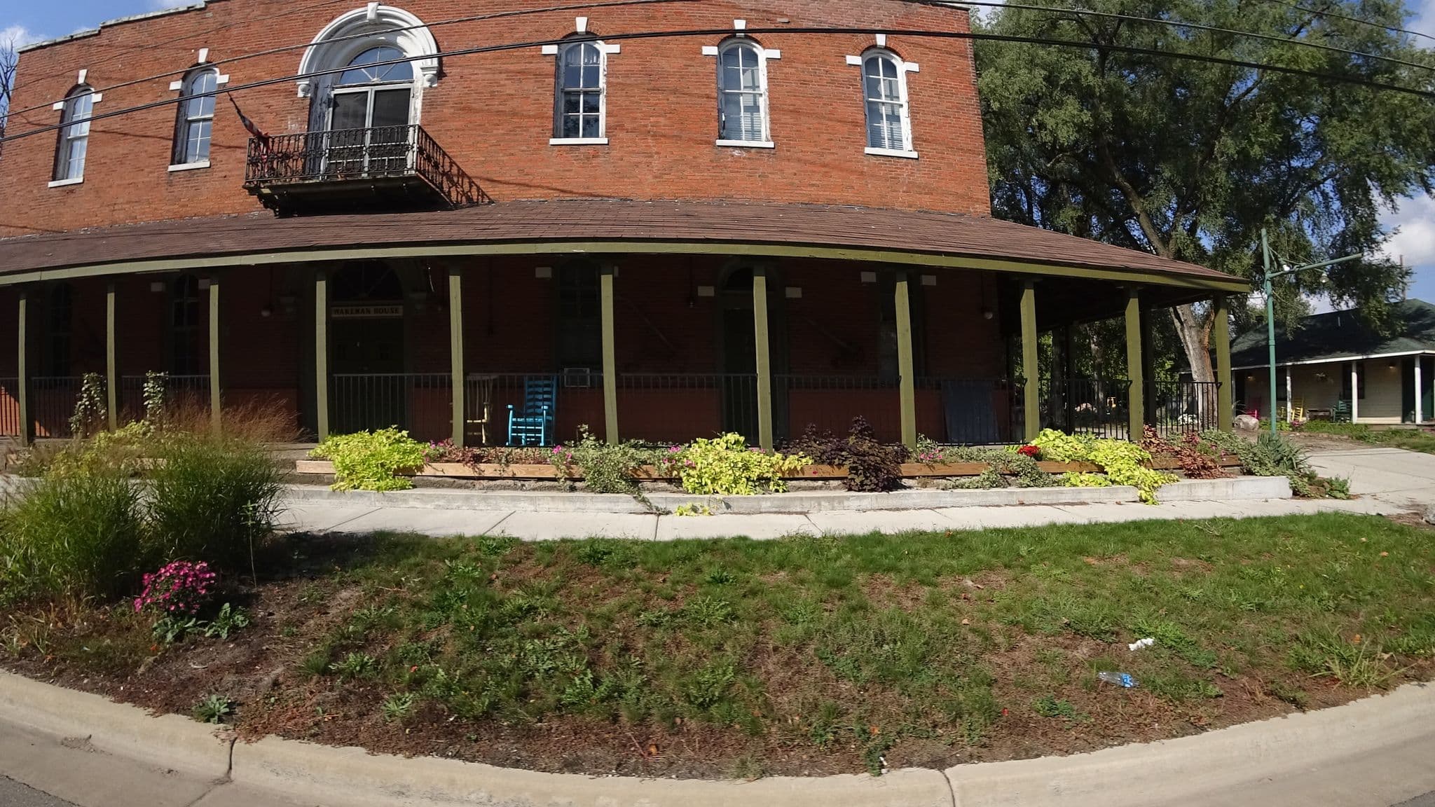 Street view near Mendon Manor, Colon — © bhousel (CC BY-SA · Mapillary)