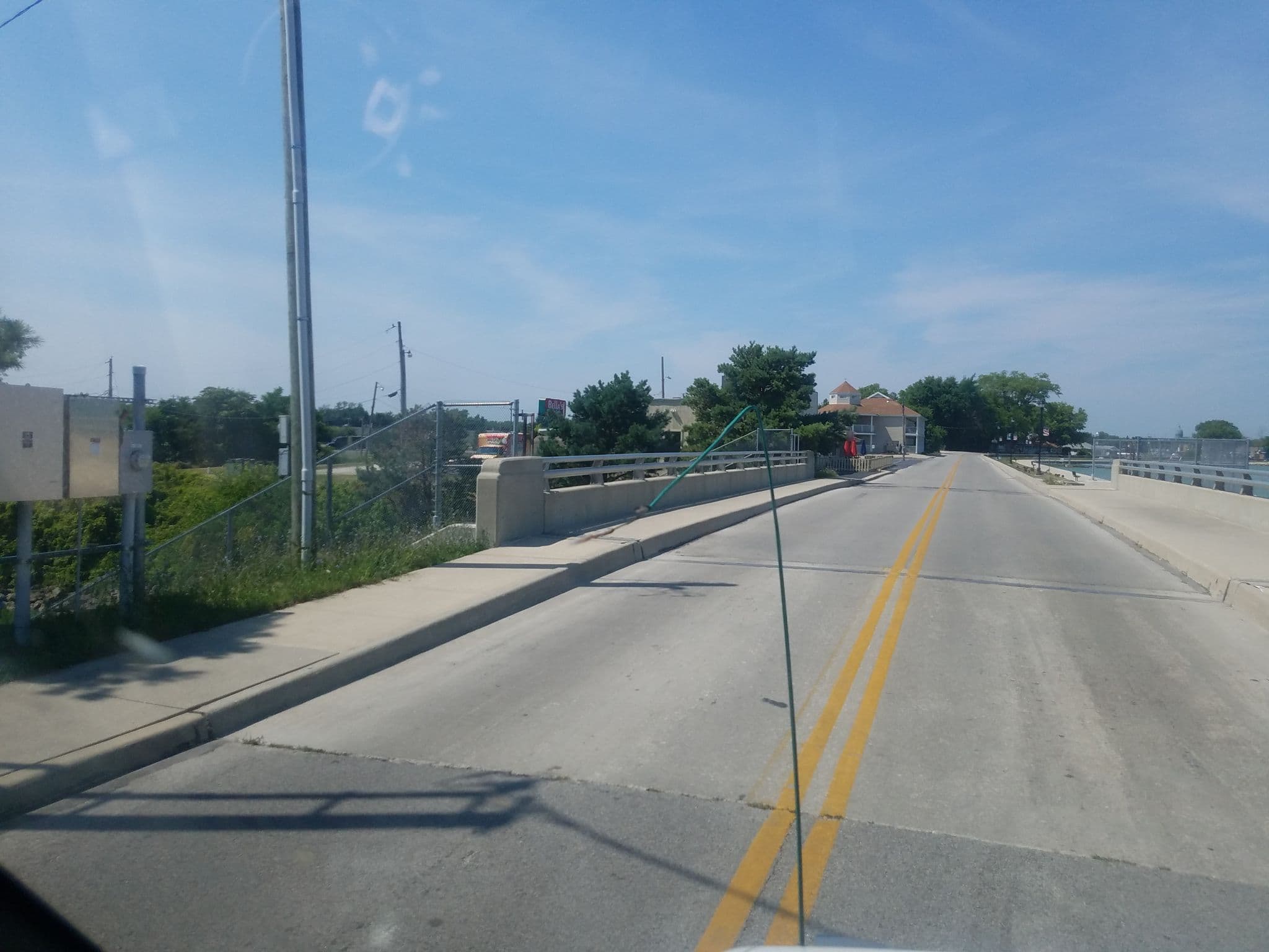 Street view near Westlake Development, Saint Henry — © jbthemilker (CC BY-SA · Mapillary)