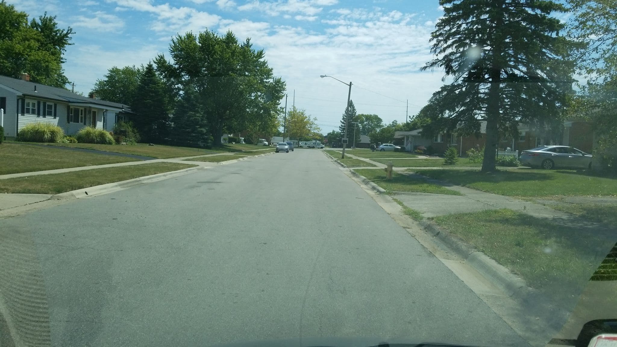 Street view near Glendale, Grove City — © jbthemilker (CC BY-SA · Mapillary)
