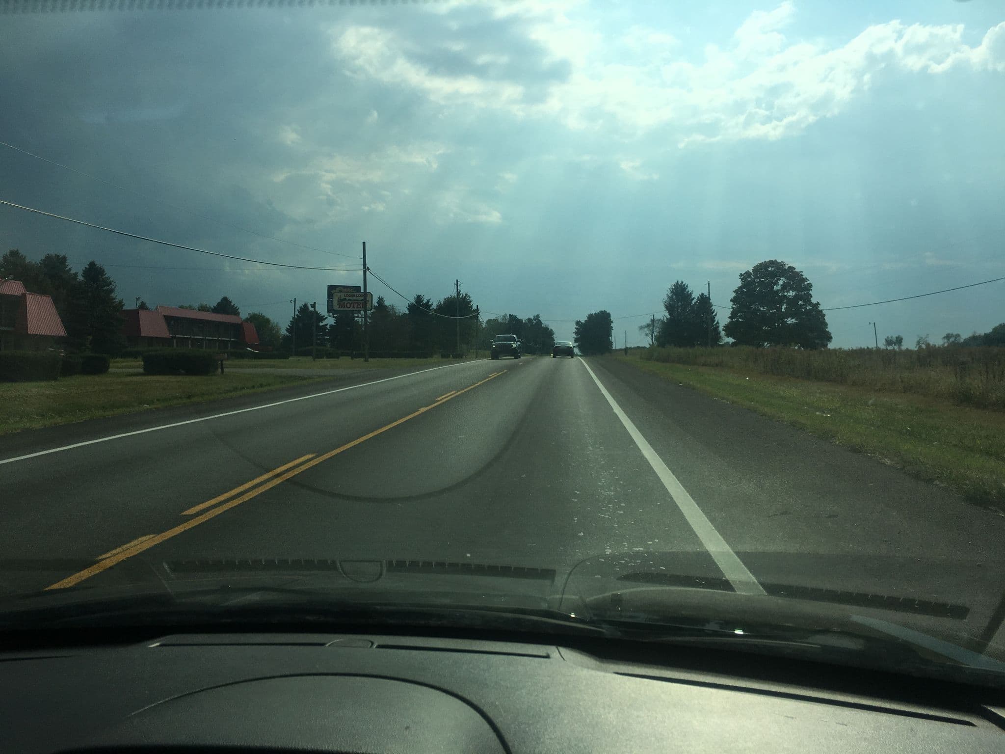 Street view near Econo Lodge, Saint Paris — © kauffpc (CC BY-SA · Mapillary)