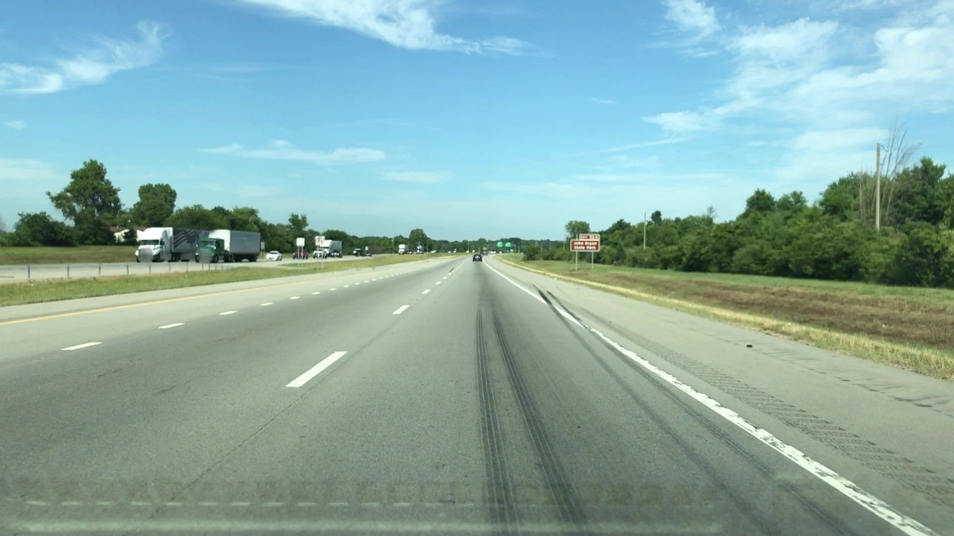 Street view near East Springfield, Green Meadows — © lvl5 (CC BY-SA · Mapillary)