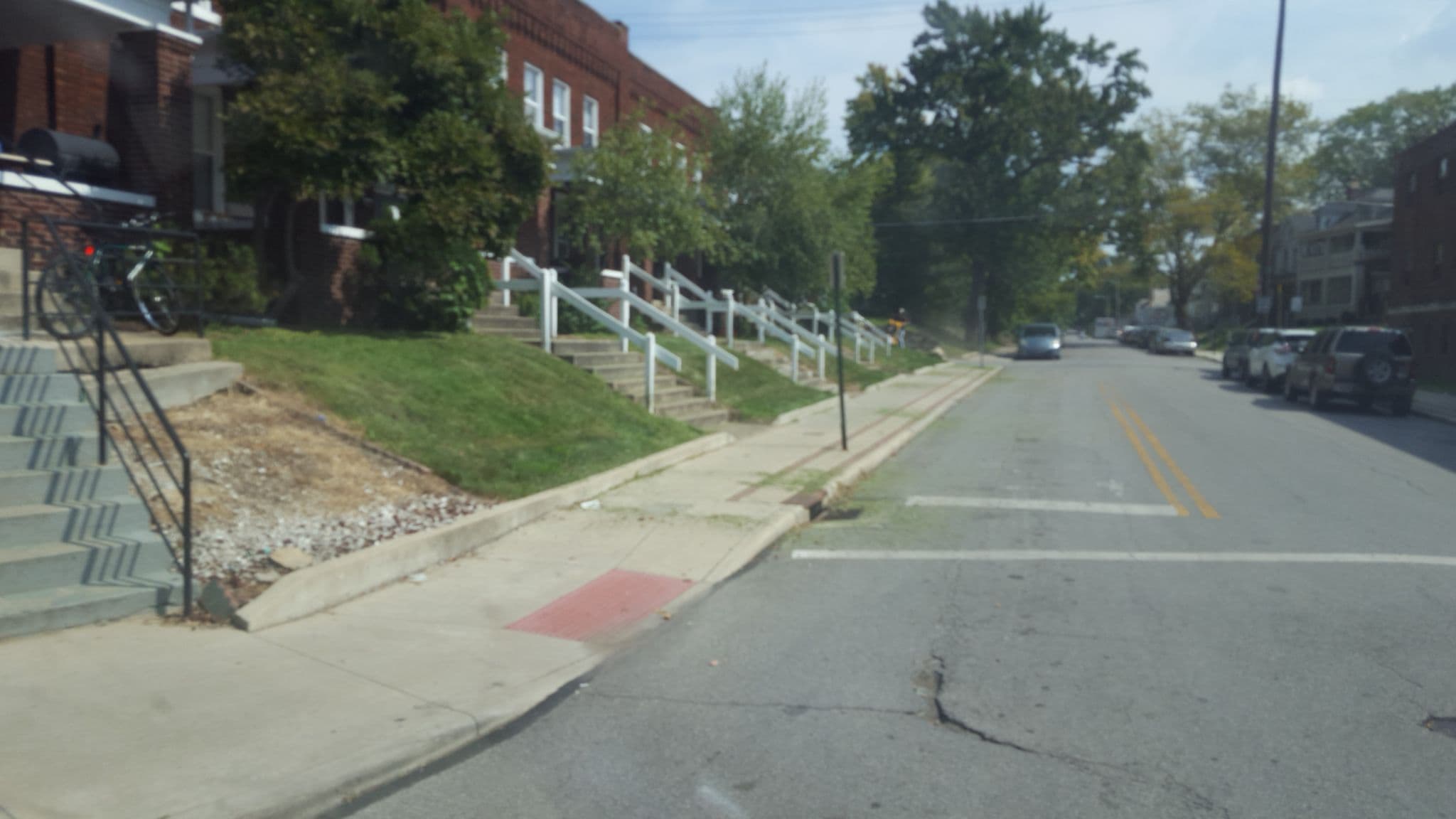 Street view near The Grand Brotel, Grandview Heights — © jbthemilker (CC BY-SA · Mapillary)