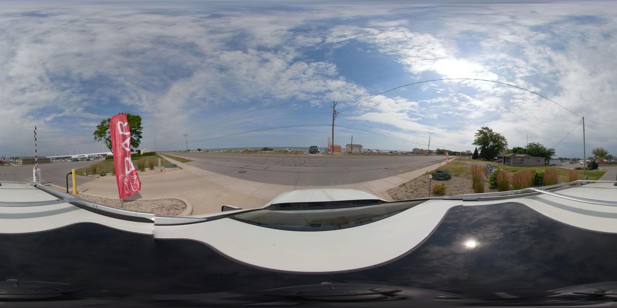 Street view near Good Memories Lake House, Port Clinton — © CHuhnke (CC BY-SA · Mapillary)