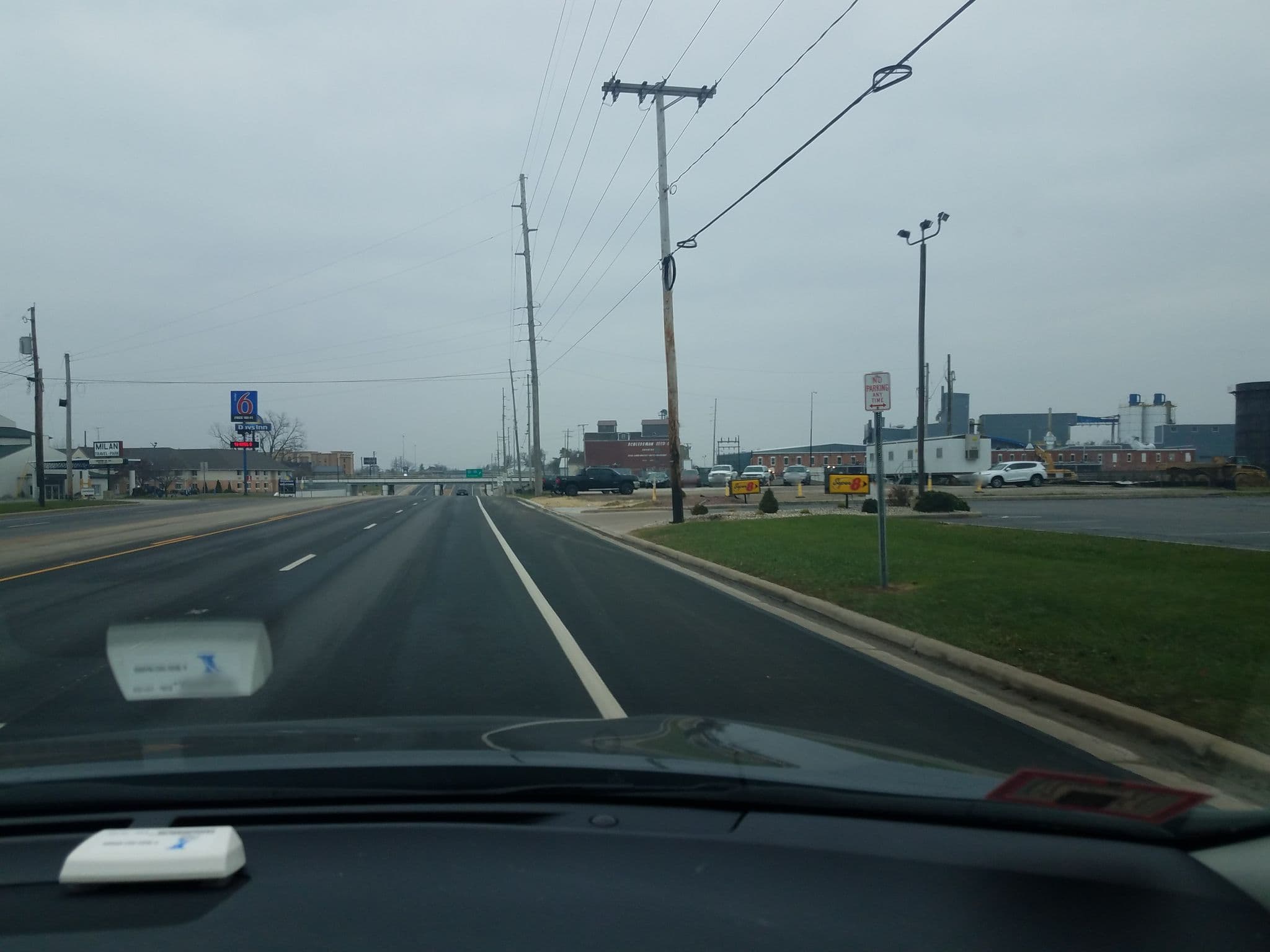 Street view near Super 8, Sandusky — © jnenaber (CC BY-SA · Mapillary)