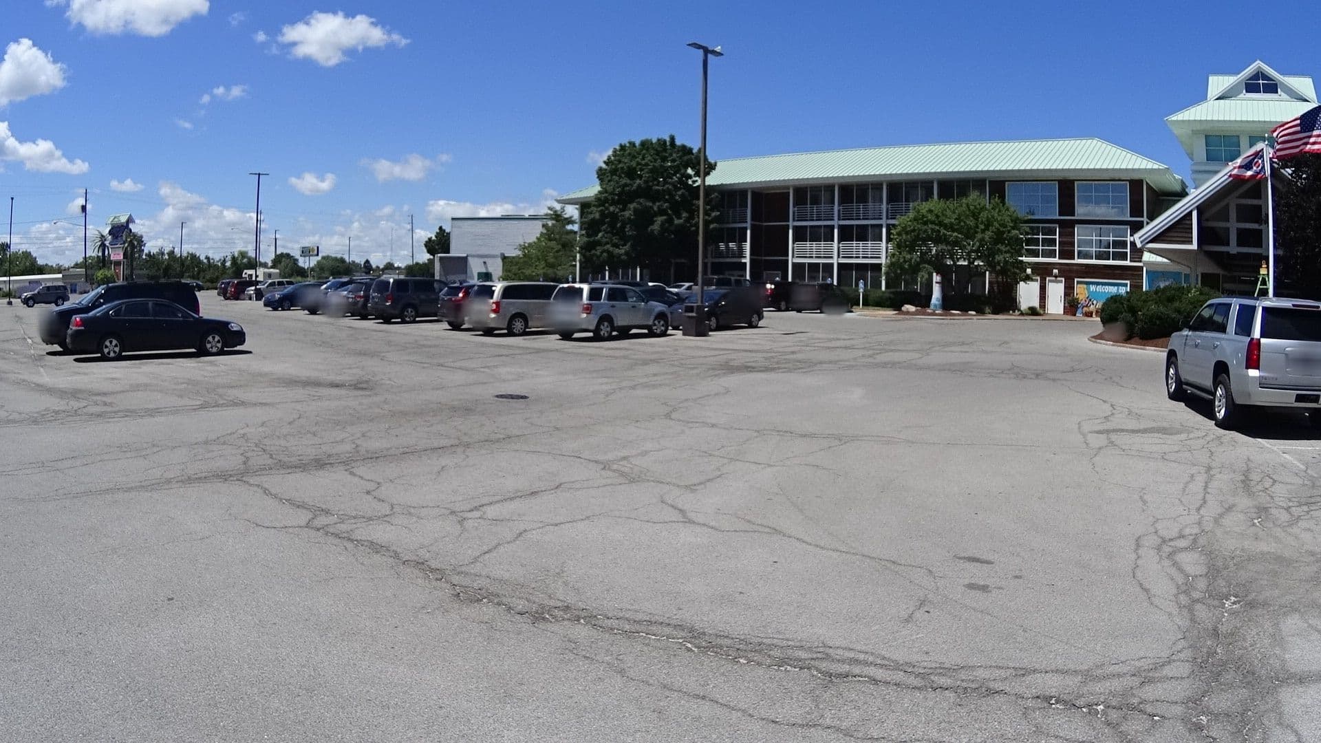 Street view near In My Hotel Room, Sandusky — © mwroblewski (CC BY-SA · Mapillary)