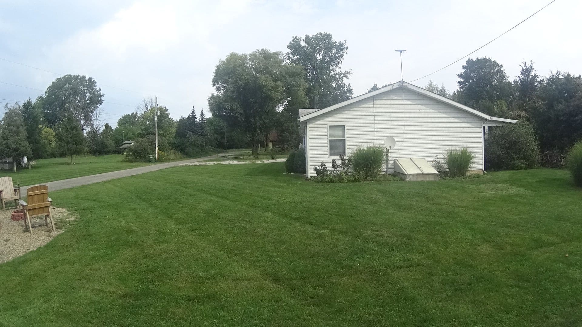 Street view near Kelleys Island Cottage, Sandusky — © mwroblewski (CC BY-SA · Mapillary)