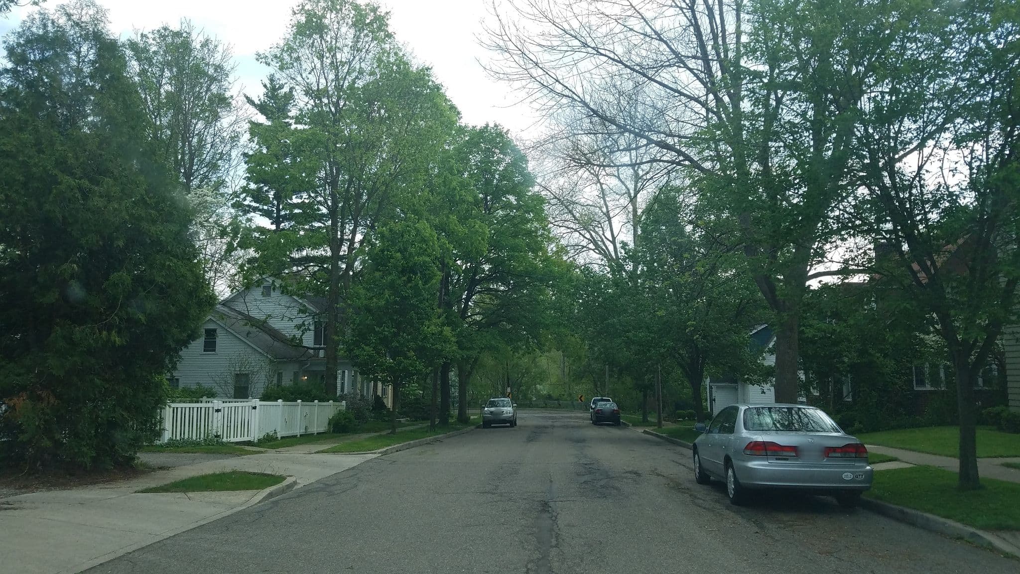 Street view near The Lacrosse Academy, Granville — © jbthemilker (CC BY-SA · Mapillary)