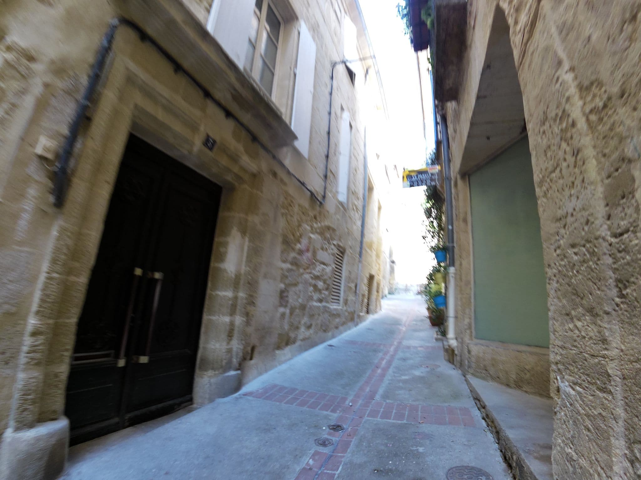 Street view near Le Parvis, Sommières — © balooval (CC BY-SA · Mapillary)
