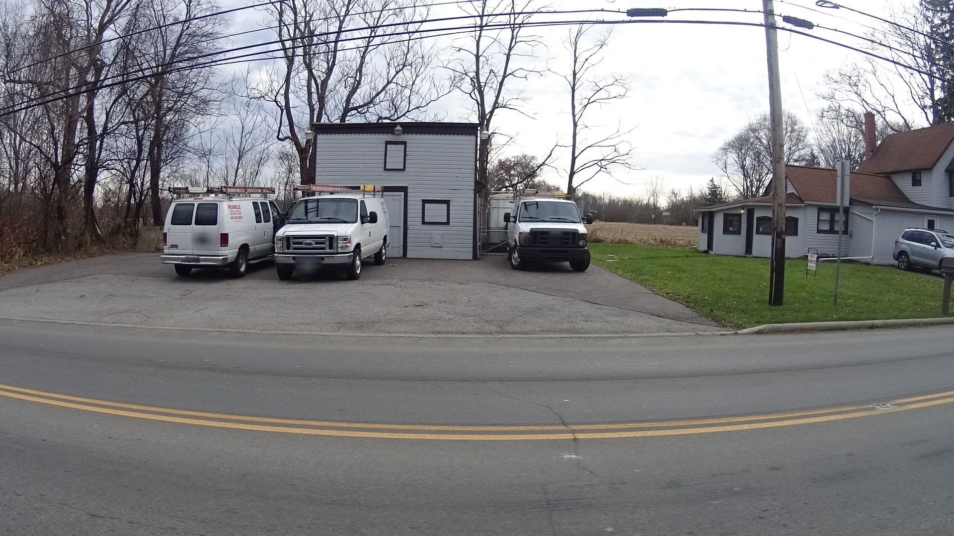 Street view near Bride’s Cottage, Strongsville — © loraincoauditor (CC BY-SA · Mapillary)