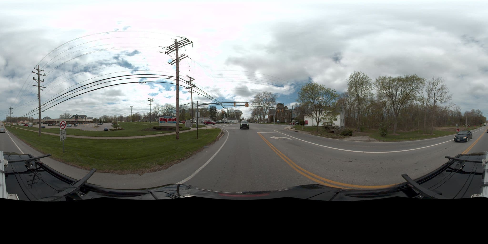 Street view near Oliver's Backyard, Avon Center — © rking (CC BY-SA · Mapillary)
