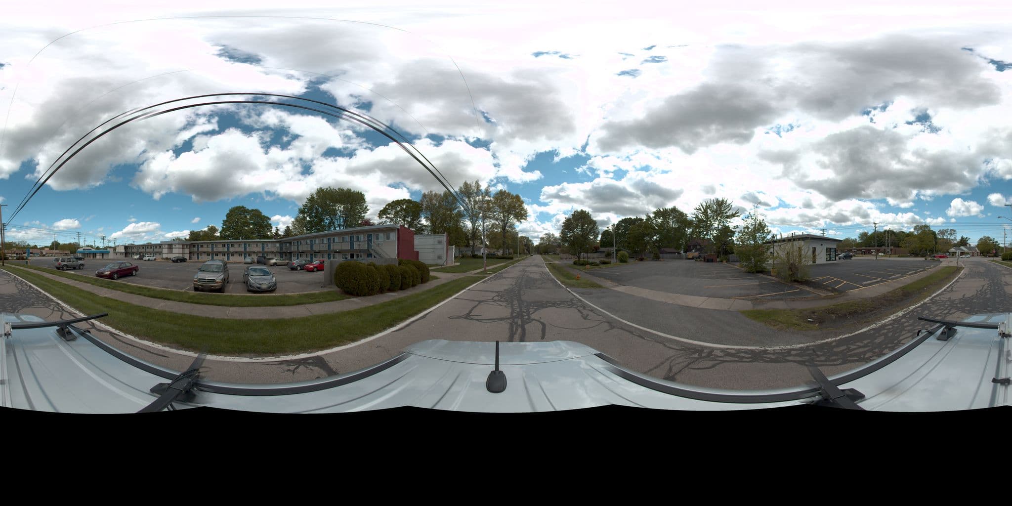 Street view near Camelot Inn, Fairview Park — © rking (CC BY-SA · Mapillary)