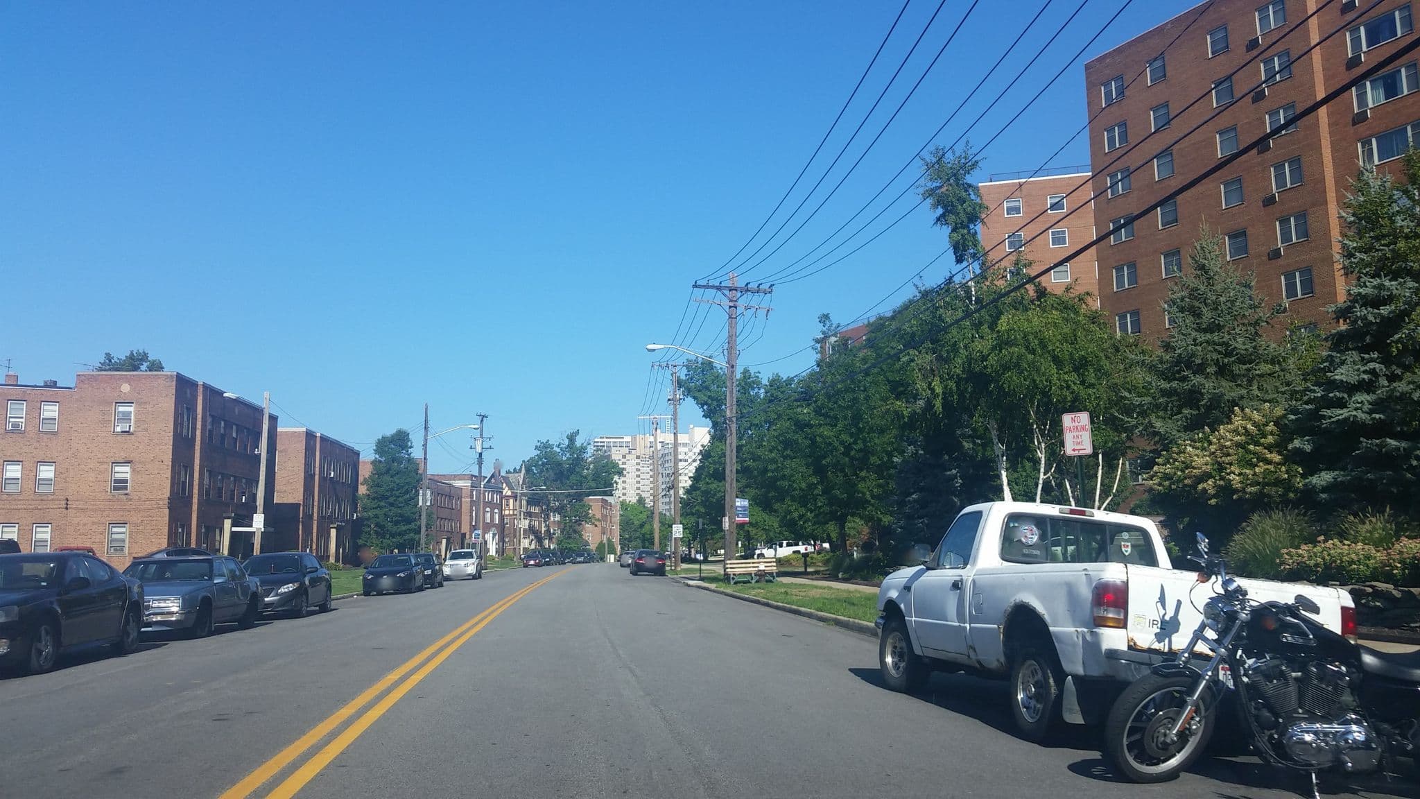 Street view near Travelodge by Wyndham, Detroit-Shoreway — © skorasaurus (CC BY-SA · Mapillary)