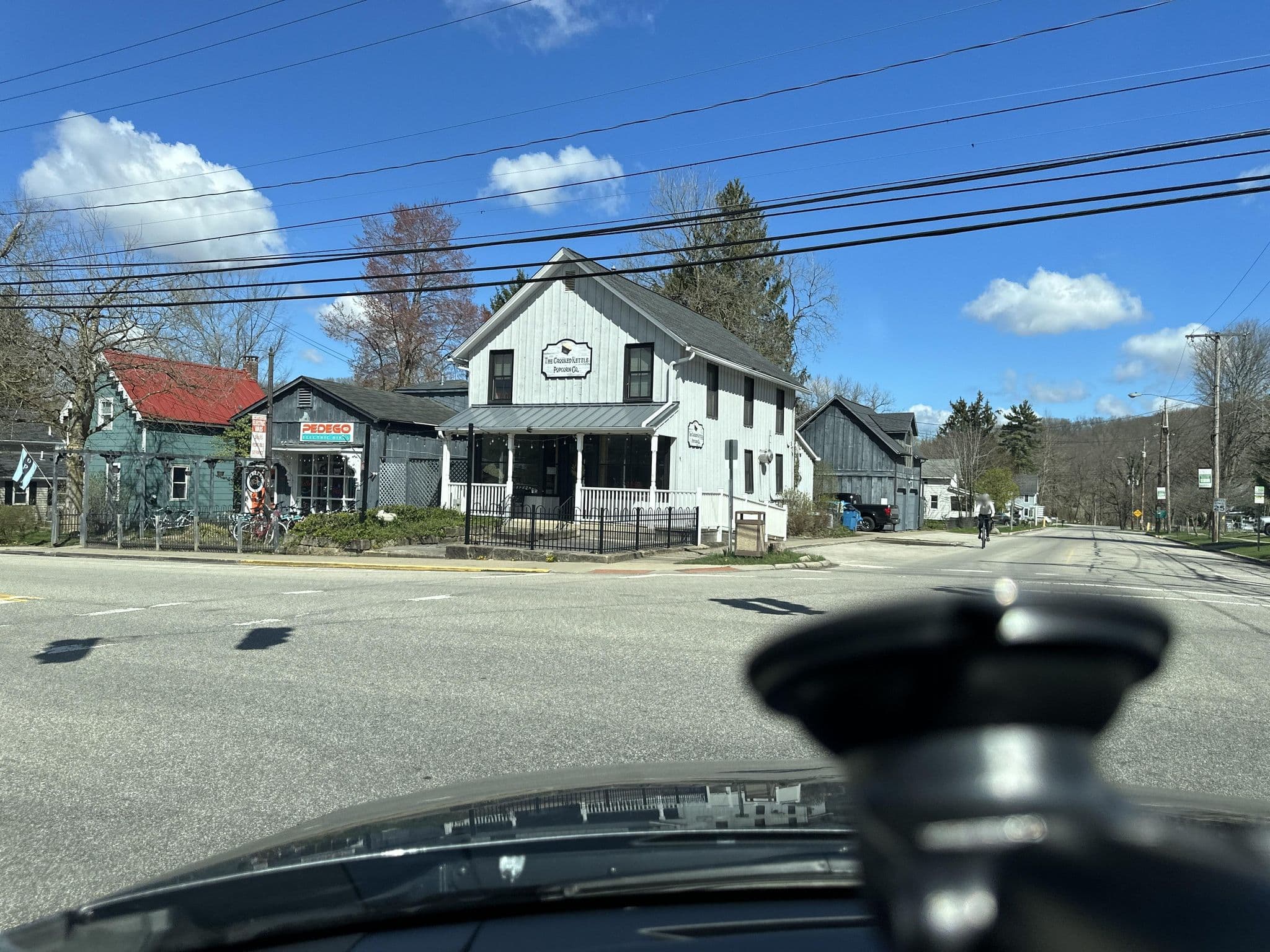 Street view near Mott Apartment, Boston Heights — © quickness805 (CC BY-SA · Mapillary)