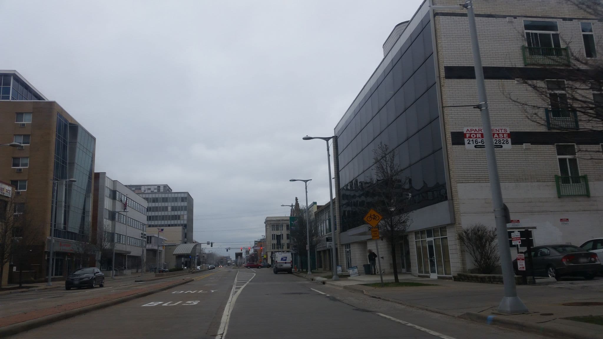 Street view near Innerbelt Lofts Air Bnb, Cleveland — © skorasaurus (CC BY-SA · Mapillary)