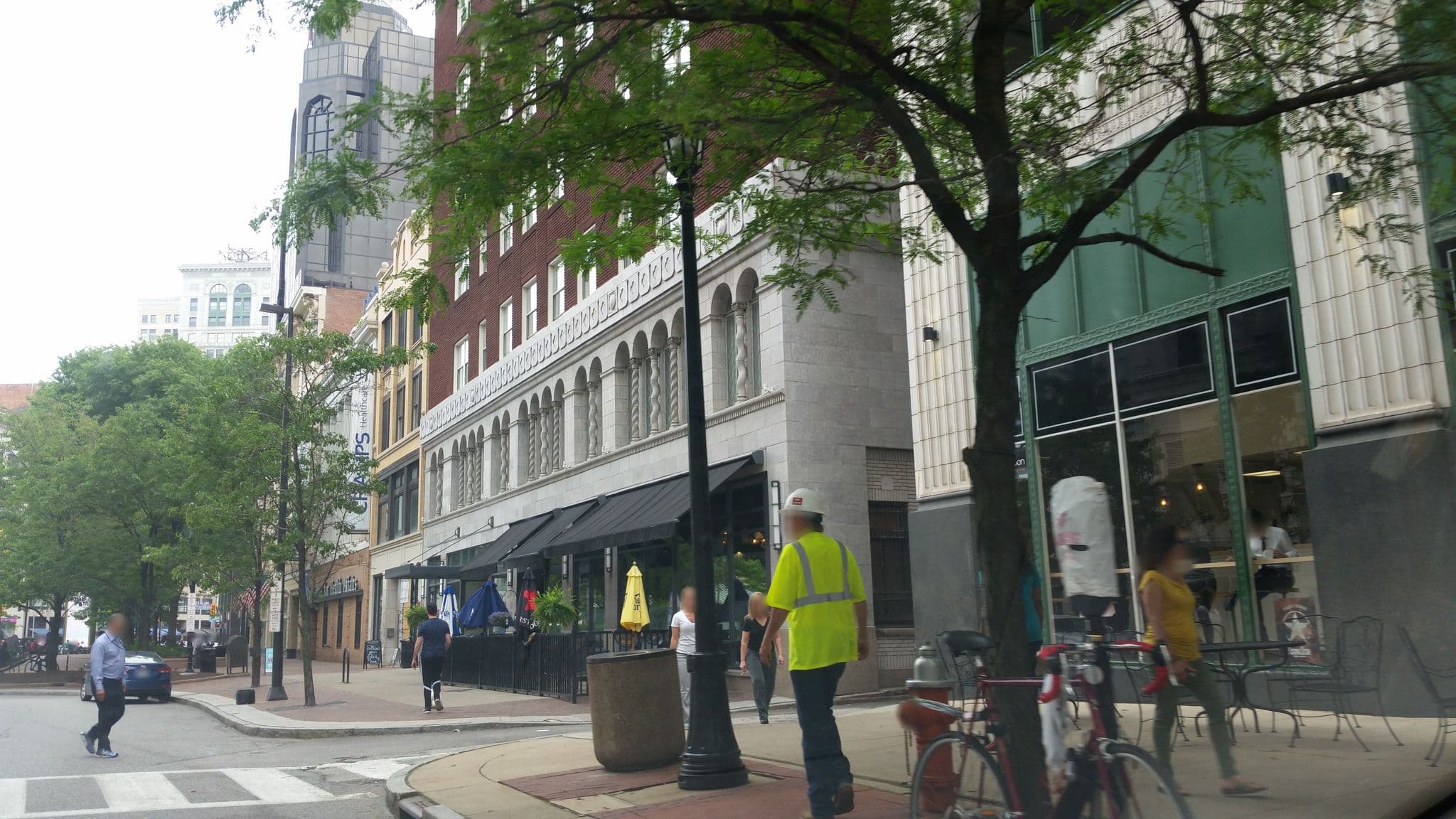 Street view near Crowne Plaza Playhouse Square, Cleveland — © skorasaurus (CC BY-SA · Mapillary)