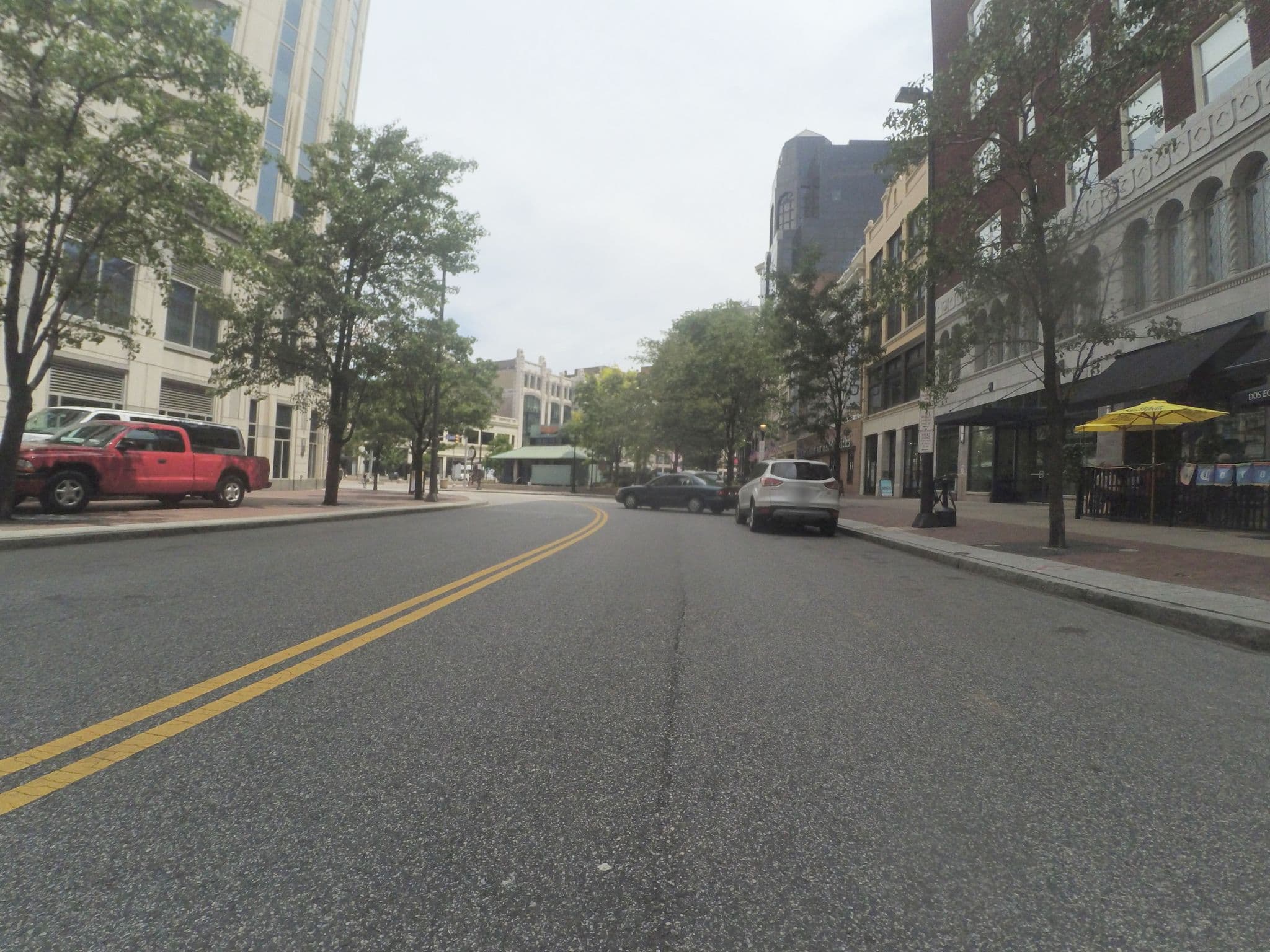 Street view near Room 905, Cleveland — © pkoby (CC BY-SA · Mapillary)