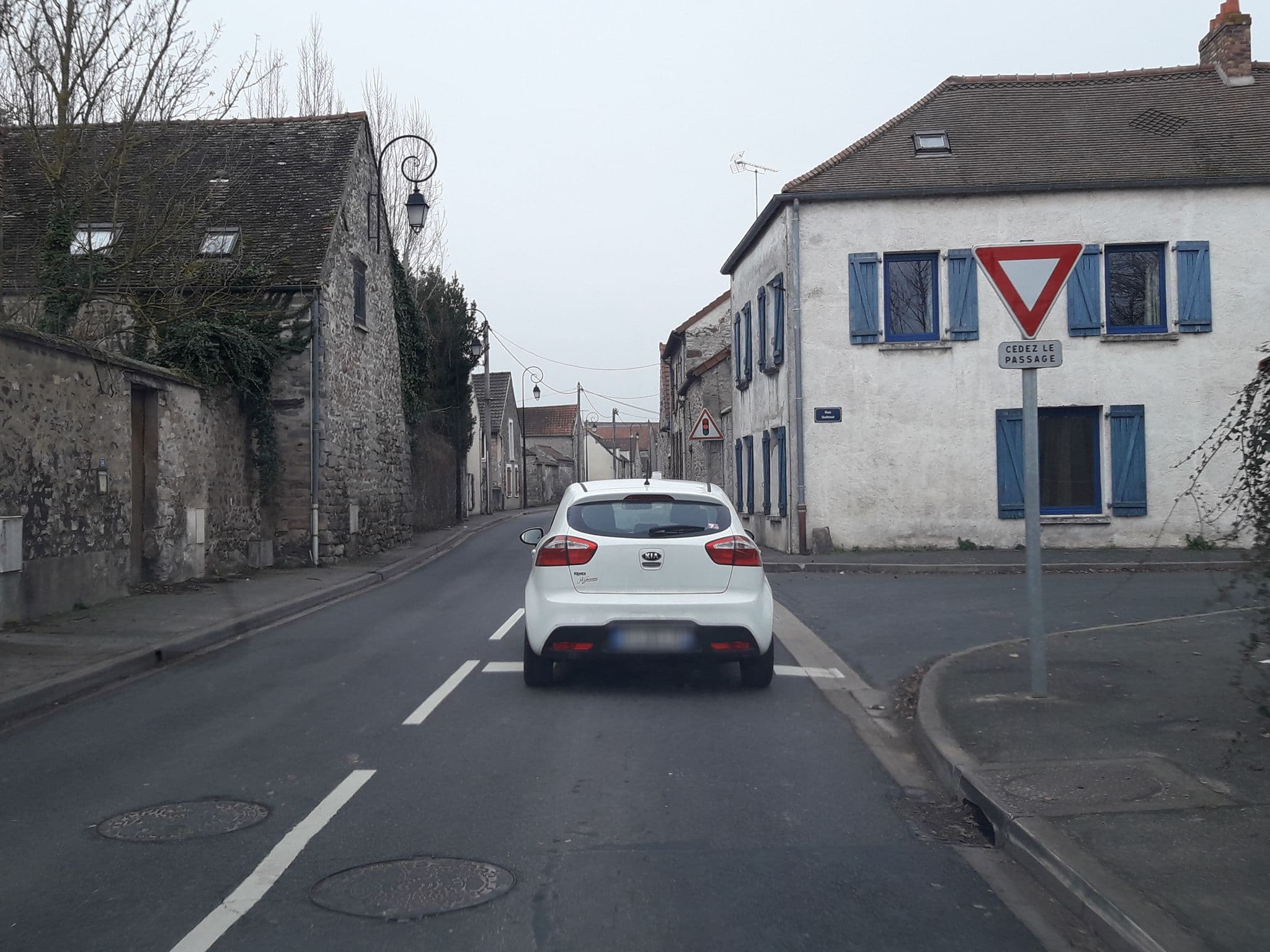 Street view near La ferme de la joie, Chevannes — © marcussacapuces91 (CC BY-SA · Mapillary)