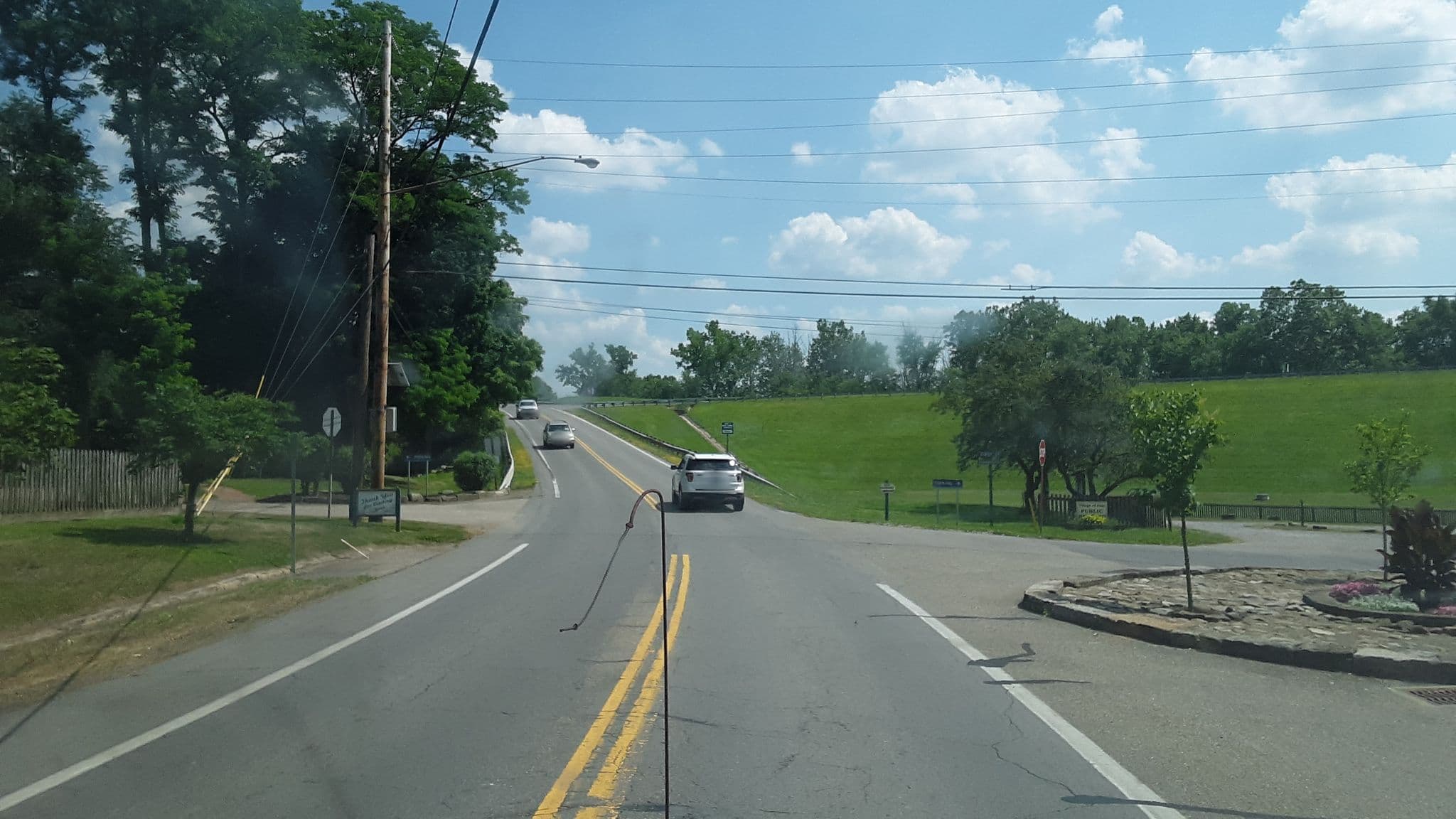 Street view near The Zoar Breakfast Haus & Inn, New Philadelphia — © jbthemilker (CC BY-SA · Mapillary)