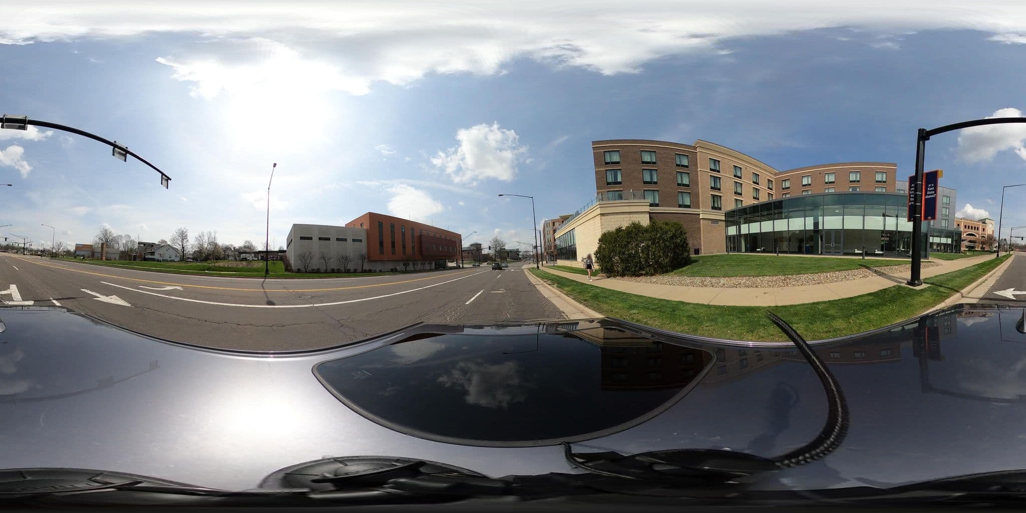 Street view near Kent State University Hotel & Conference Center Room 305, Munroe Falls — © quickness805 (CC BY-SA · Mapillary)